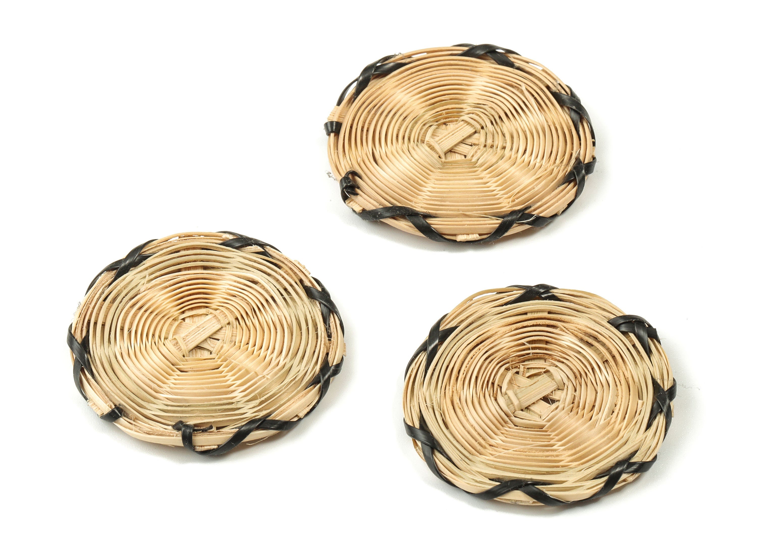 Handwoven Rattan Earrings - Round Shaped Rattan Pendant - Wooden Straw Earring - Jewelery Handmade - 40x40x2.8mm - RT1100 - DOMEDBAZAAR