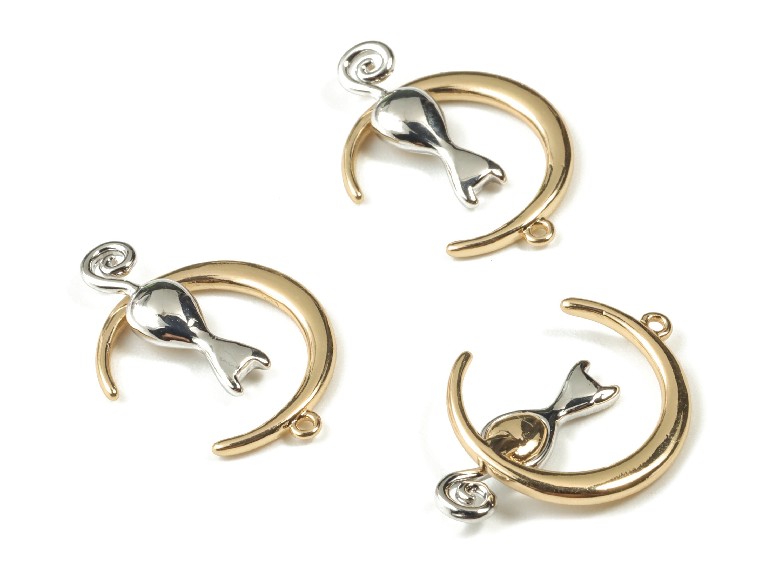 Gold Brass Crescent Cat Pendant - 18K Real Gold Plated Brass Earring Charms - Jewelry Supplies - 20.62x13.64x2.66mm - RGP2661 - DOMEDBAZAAR