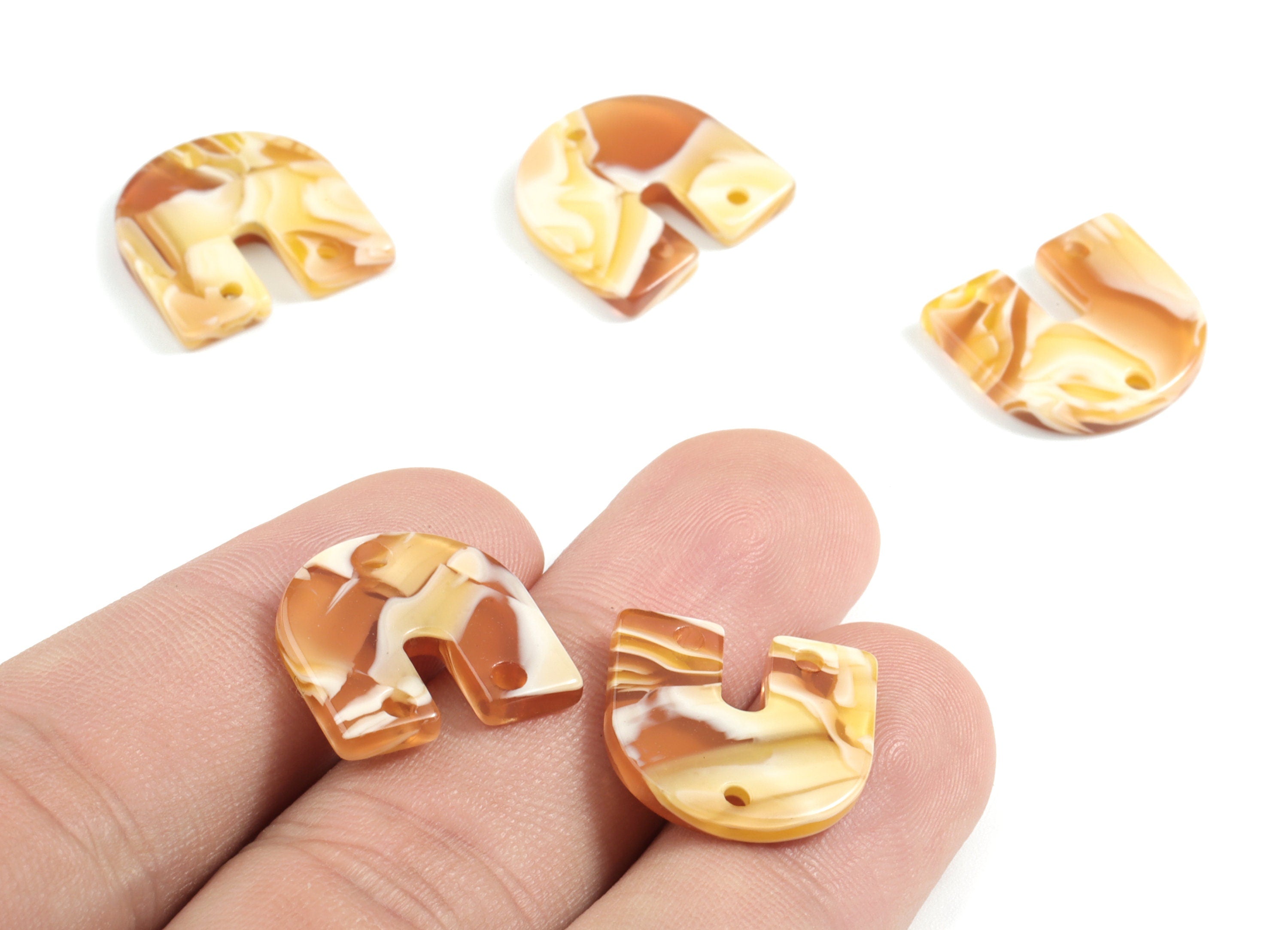 Acetate U Earring Connectors - Horsehoe 3 Holes Earring Charm - Jewelry Supplies - Color Code: A158 - 16.73x15.96x2.48mm - AC1467-A188 - DOMEDBAZAAR
