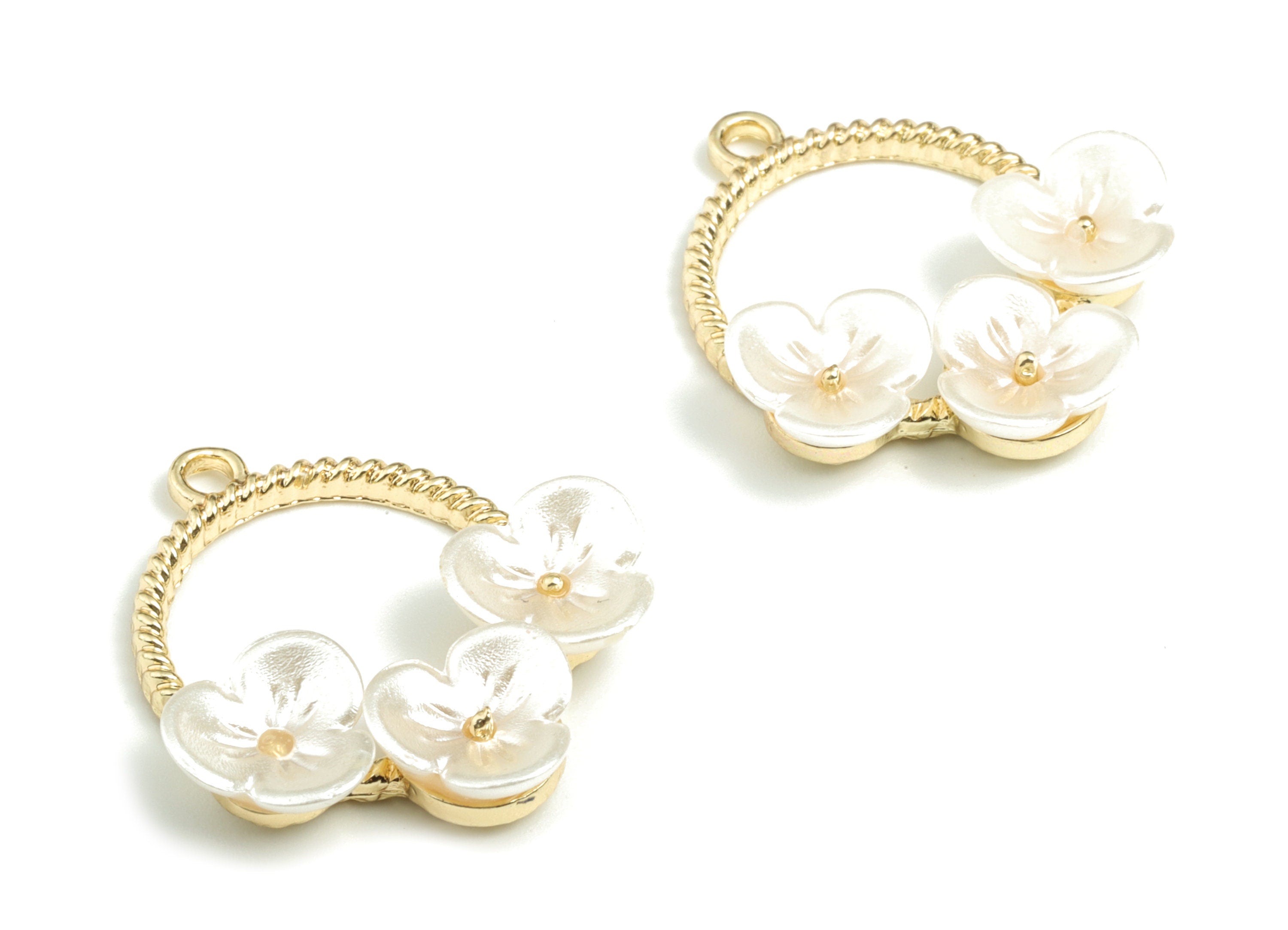 Alloy Hoop Earring Charms - Gold Alloy Flower Circle Pendant - Gold Tone Plated Alloy - Jewelry Supplies - 27.82x25.59x5.19mm - ZZ1737 - DOMEDBAZAAR