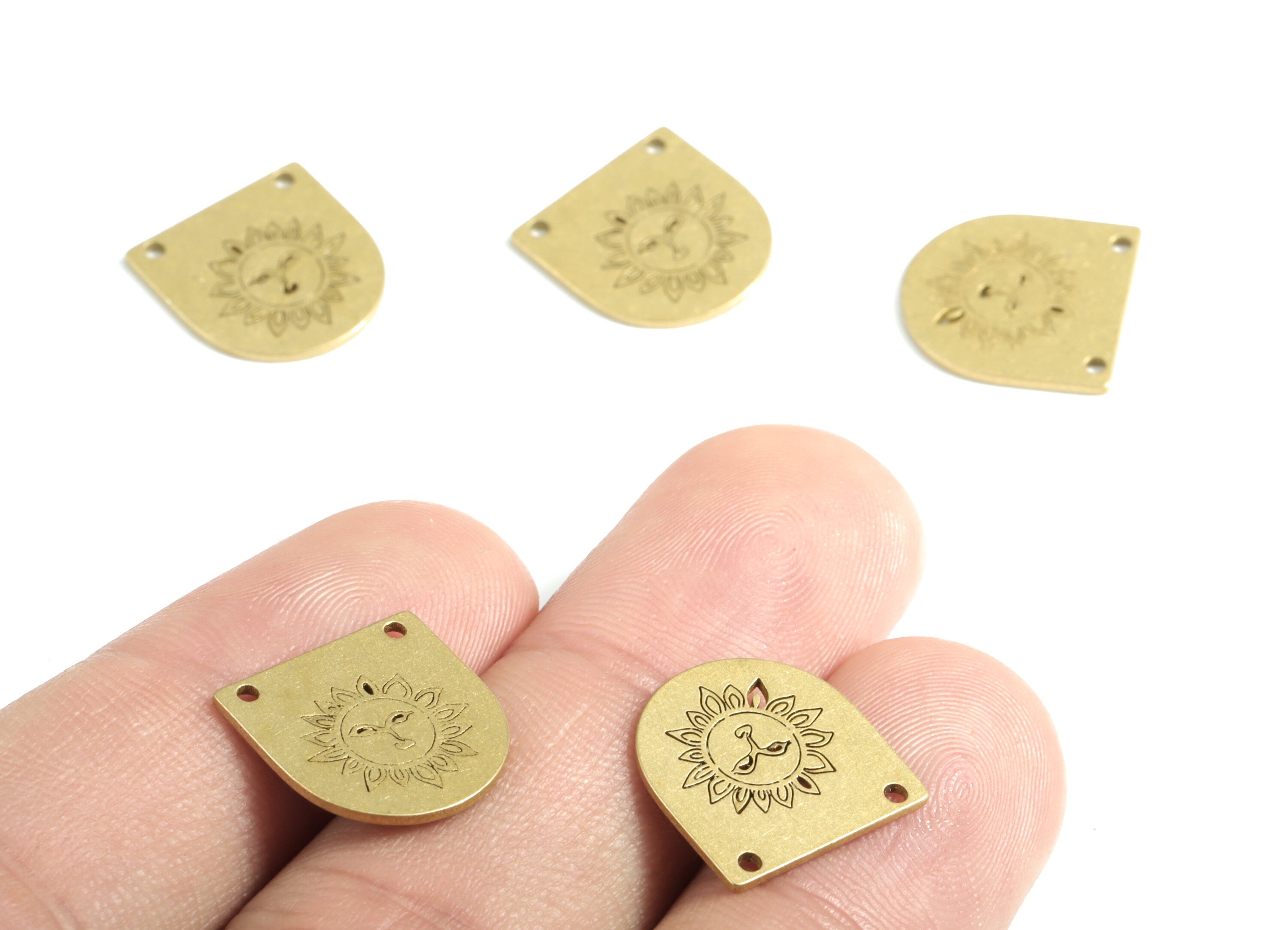 Brass D Sun Earring Connector - Raw Brass Sun Earring Charms - Earrings Finding - Jewelry Supplies - 14.02x13.64x0.82mm - PPM2976 - DOMEDBAZAAR