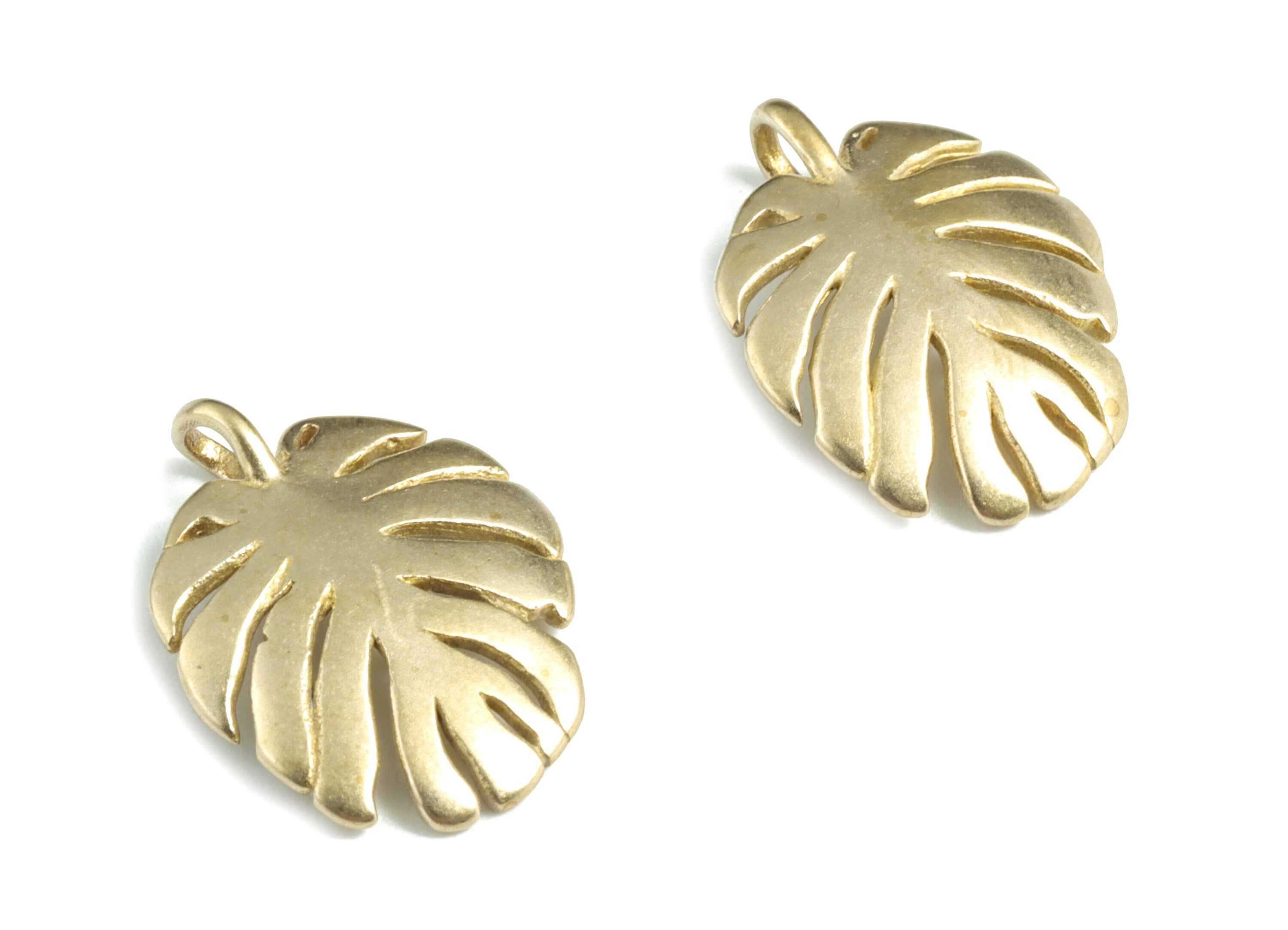 Brass Monstera Leaf Earring Charms - Raw Brass Monstera Pendant - Earring Findings - Jewellery Supplies - 18.95x14.43x4.09mm - PP3581 - DOMEDBAZAAR