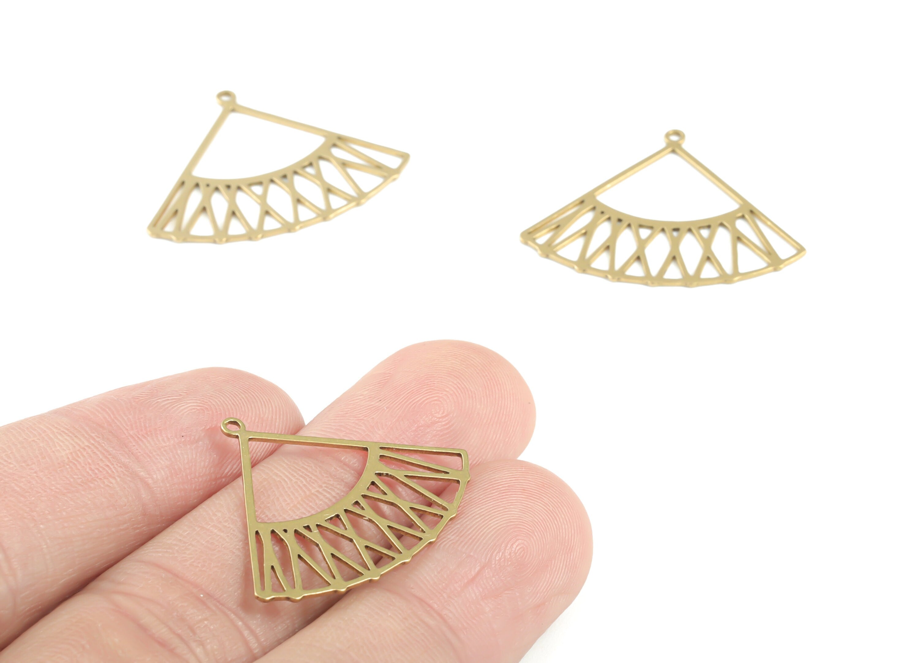 Brass Fan Earring Charms - Raw Brass Fan Pendant - Earrings Finding - Jewelry Supplies - 29.84x23.88x0.58mm - PPM3334 - DOMEDBAZAAR