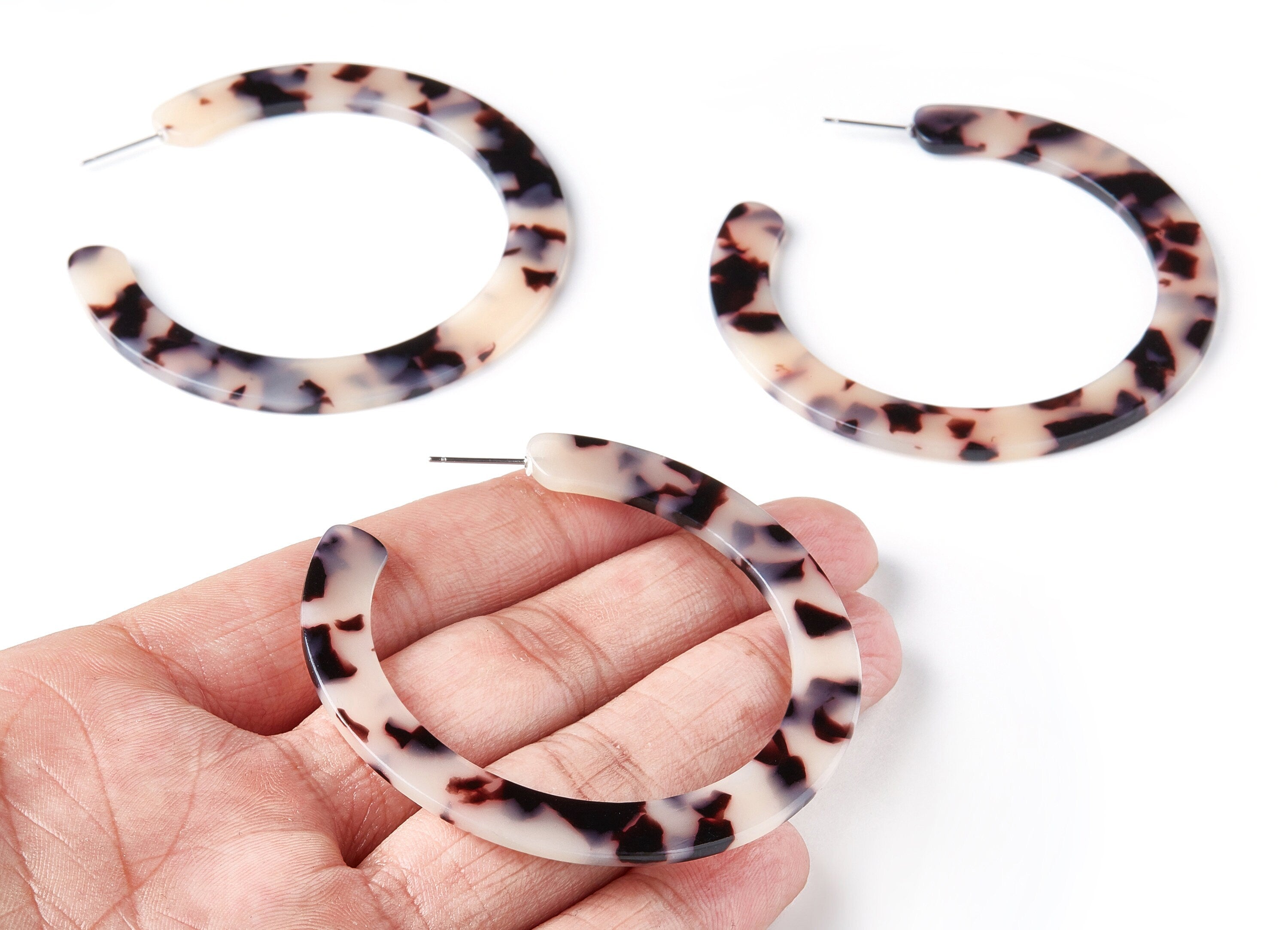 Open Hoop Earrings Stud - 2.5 inch Hoop Earring - Blonde Tortoise Shell Acetate Round Earring Post - Color : A07 - 63.5x2.5mm - AC1572-A07 - DOMEDBAZAAR