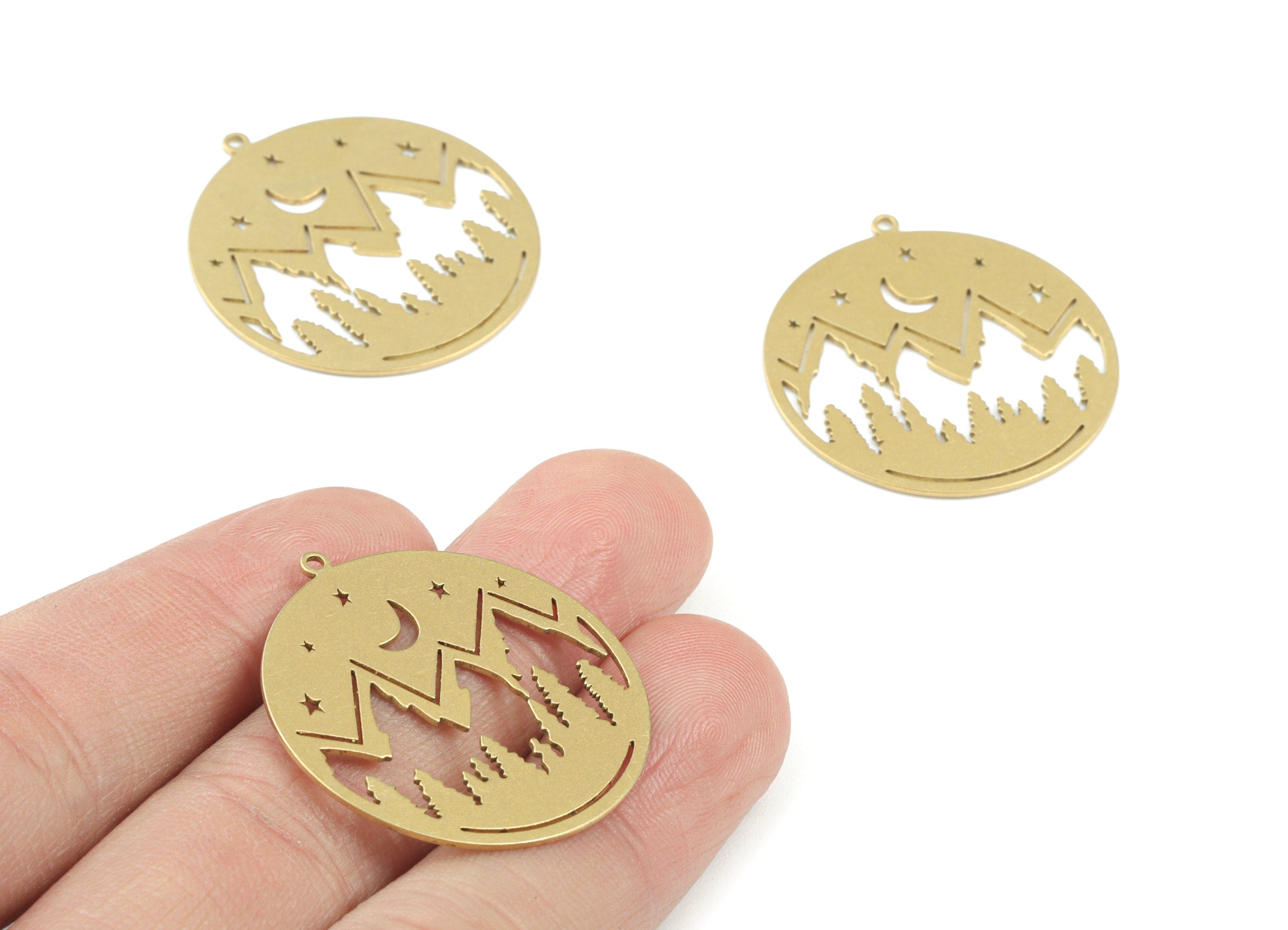 Mountain Moon Stars Pendant - Raw Brass Mountain Crescent Earring - Landscape Circle Charms - Jewellery Supplies - 32x30x0.8mm - PPM3649 - DOMEDBAZAAR