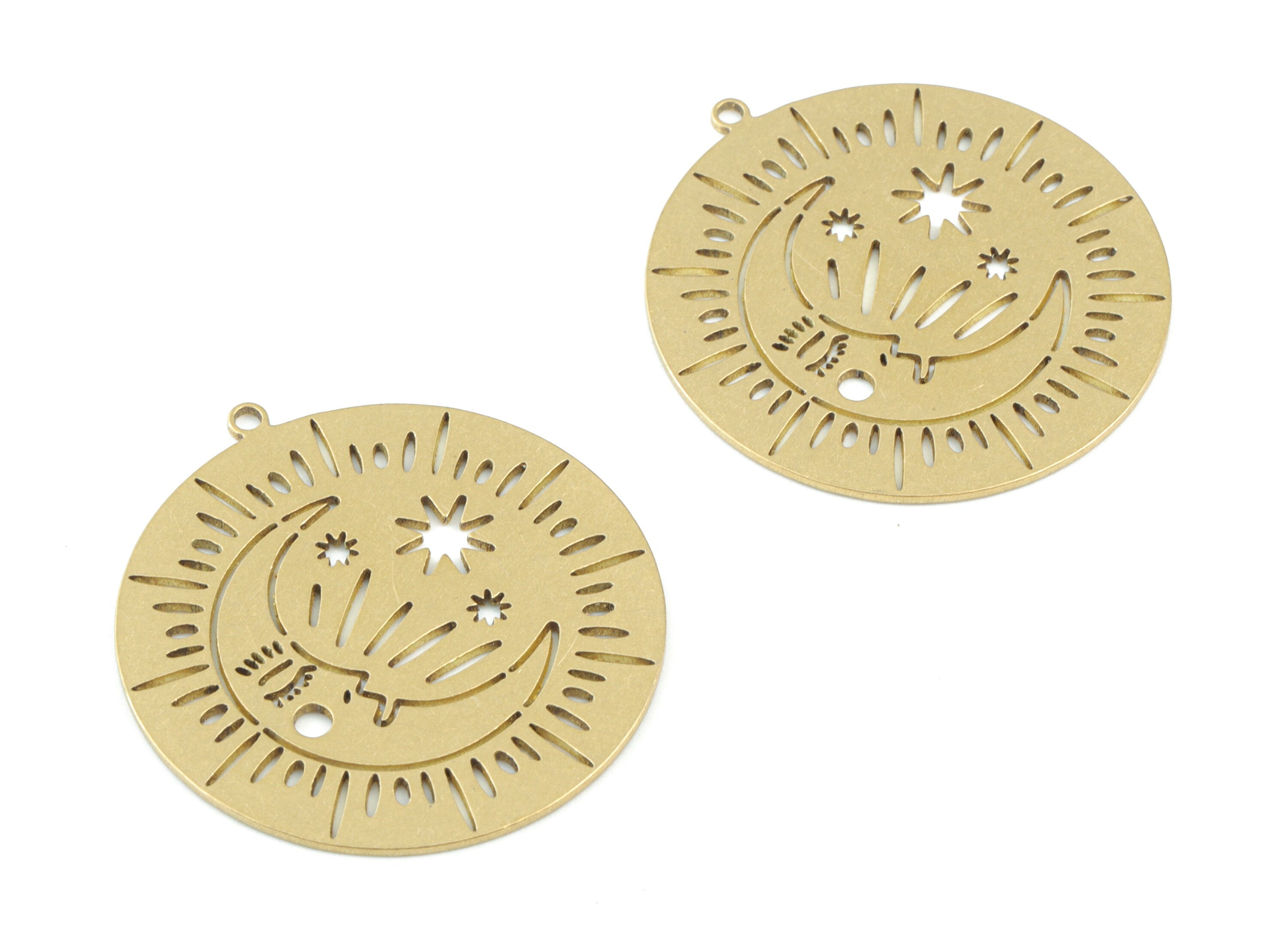 Moon Star Round Pendant - Raw Brass Crescent Face Star Earrring Charm - Sun Star Circle Charms - Jewelry Supplies - 32x30x0.8mm - PPM3684 - DOMEDBAZAAR
