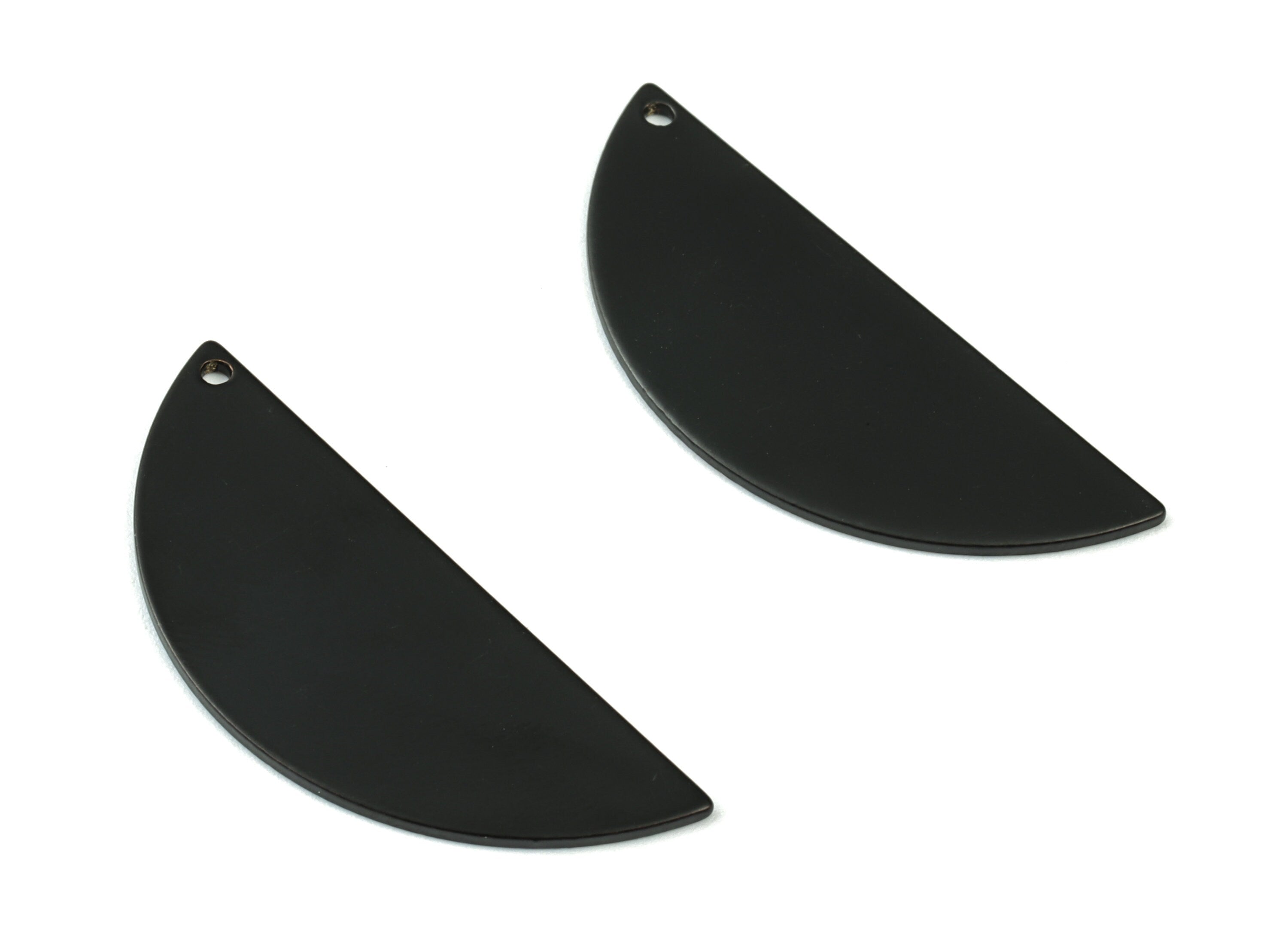 Personalized stamping blank - Brass Black Half Moon Earring Charms - Black Semicircle Pendant - Earring Findings - 39x15.49x1.02mm - PP3551B - DOMEDBAZAAR