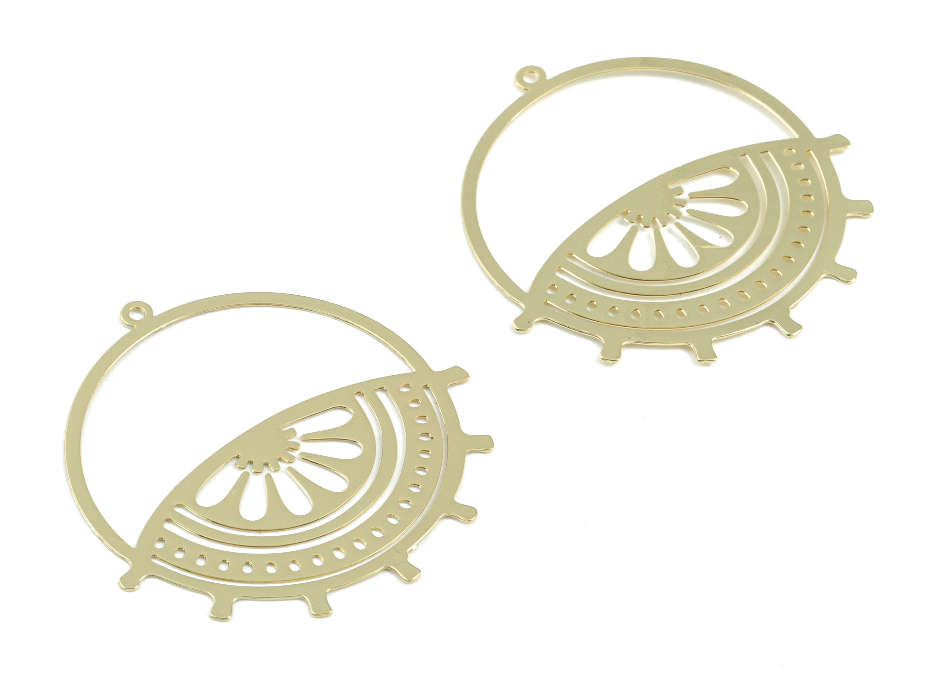 Gold Tone Plated Brass Leaf Round Pendant - Brass Hoop Eye lash Earring Charms - Jewelry Supplies - 39.56x38.11x0.3mm - JJB6256G - DOMEDBAZAAR