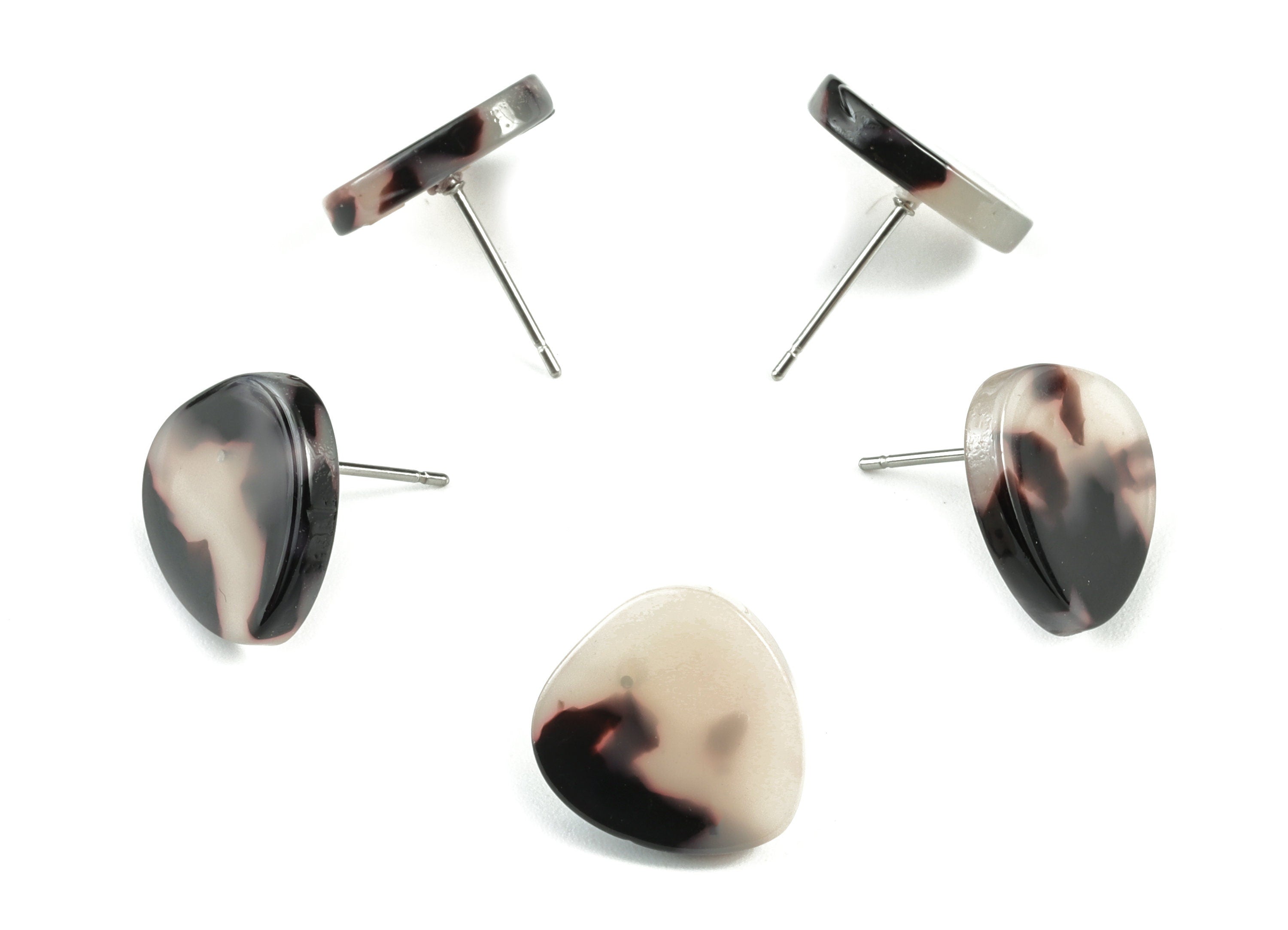 Acetate Acrylic Earring Stud - Blond Tortoise Shell Triangle Post - Jewelry Supplies - Color Code: A09 - 13.8x13.8x2.54mm - AC1590-A09 - DOMEDBAZAAR