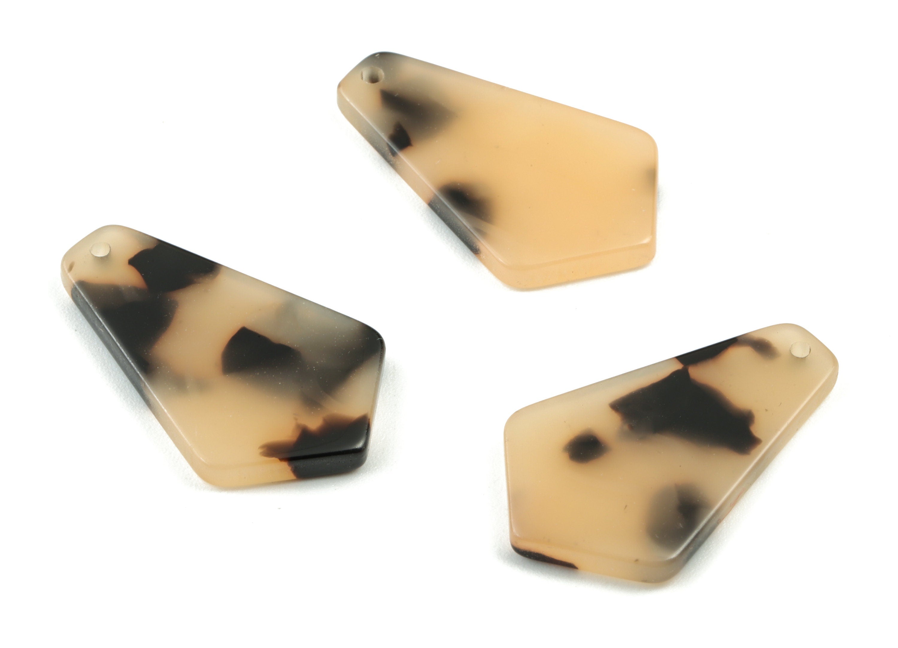 Acetate Geometric Earring Charms - Blonde Tortoise Shell Earrings - Geometric Pendant - Color Code:A08 - 27x16.59x2.65mm - AC1319-A08 - DOMEDBAZAAR
