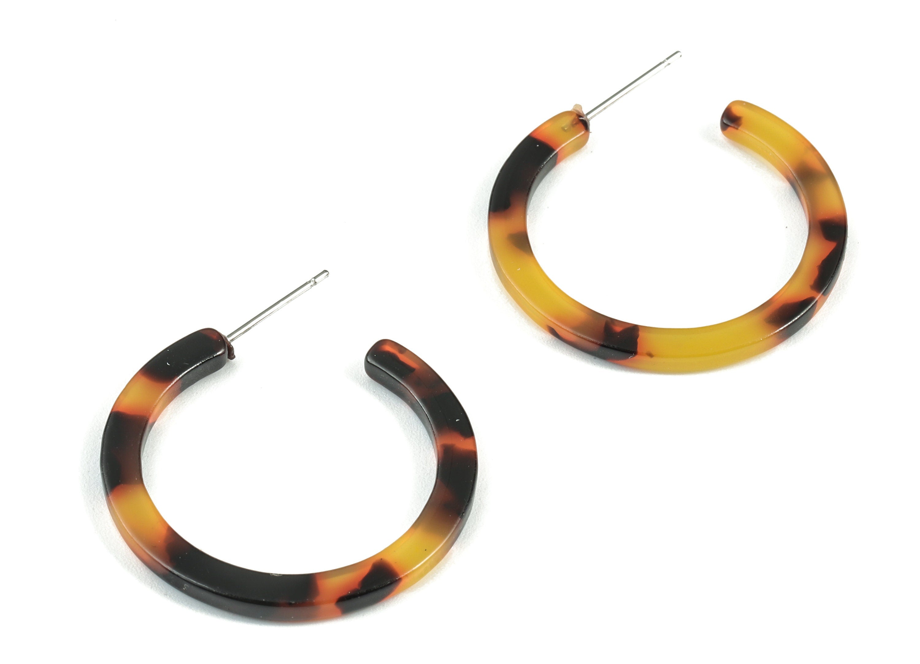 Open Hoop Earrings Stud - 1.2 inch Hoop Earring - Tortoise Shell Round Earring Post - Color Code: A01 - 31.4x30.7x2.5mm - AC1829-A01 - DOMEDBAZAAR