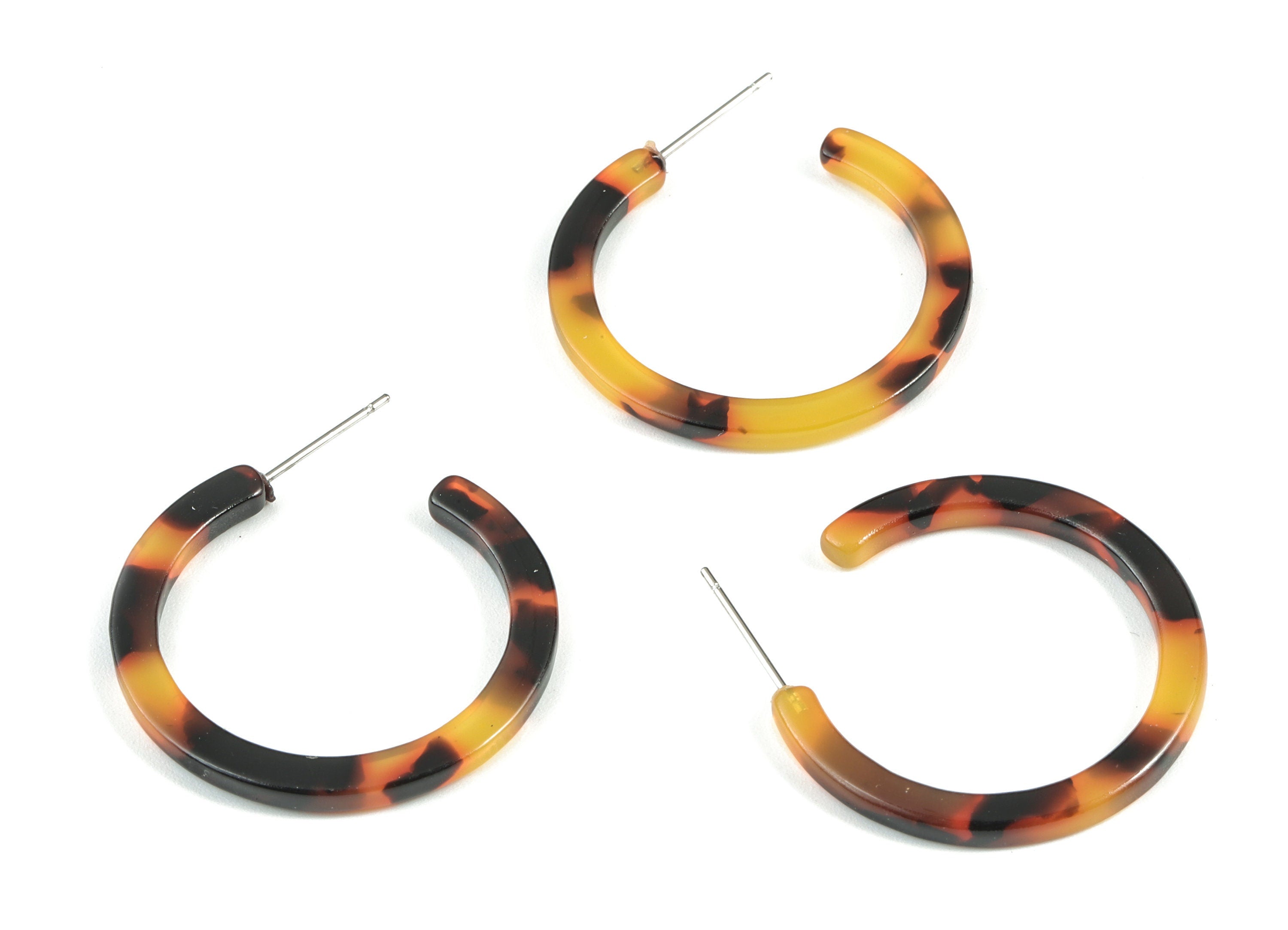Open Hoop Earrings Stud - 1.2 inch Hoop Earring - Tortoise Shell Round Earring Post - Color Code: A01 - 31.4x30.7x2.5mm - AC1829-A01 - DOMEDBAZAAR