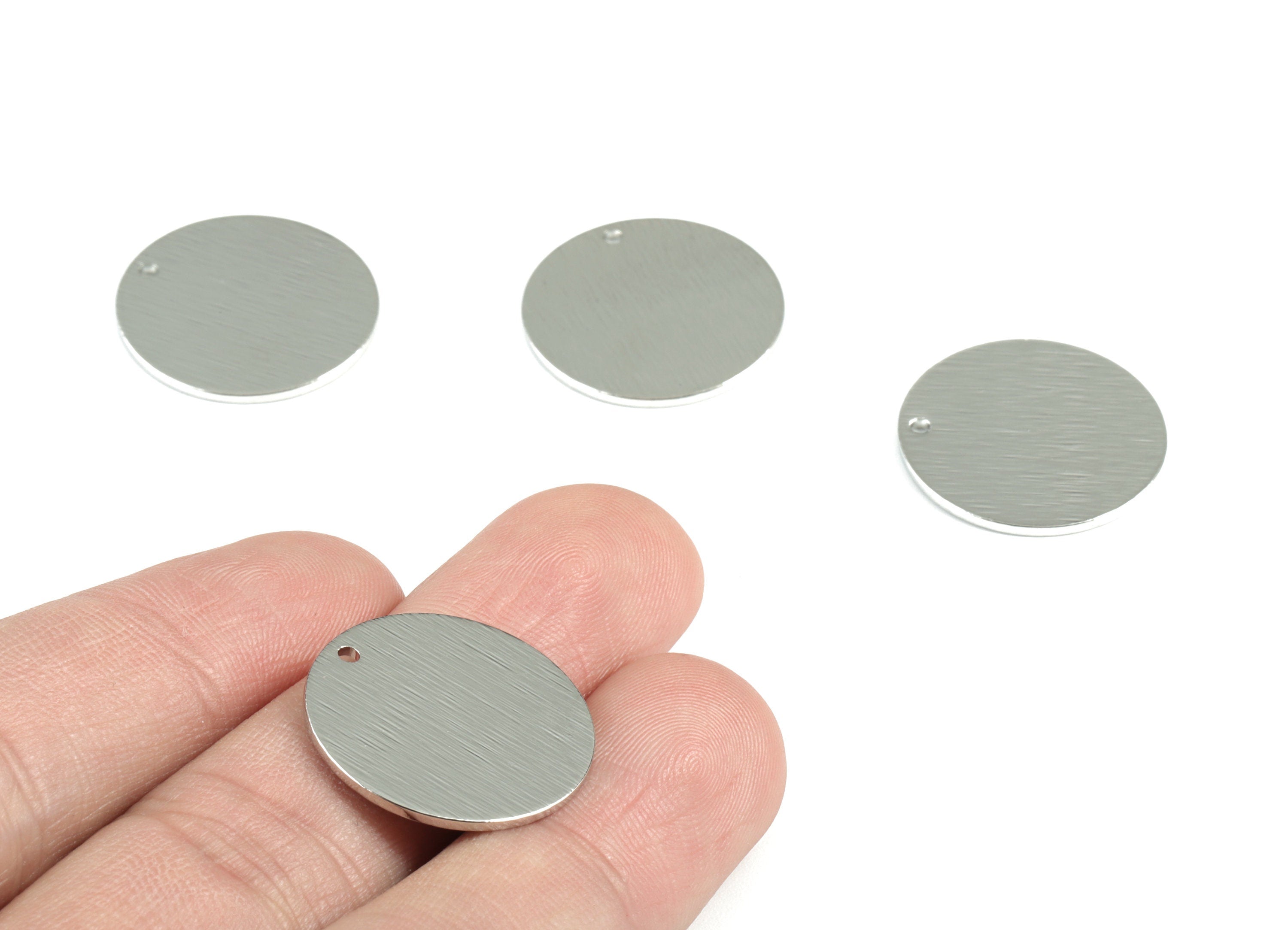 Silver Round Textured Charms - Silver Tone Plated Brass Textured  Circle Earring Charms - Jewelry Supplies - 20.99x20.99x0.98mm - PP1887S - DOMEDBAZAAR