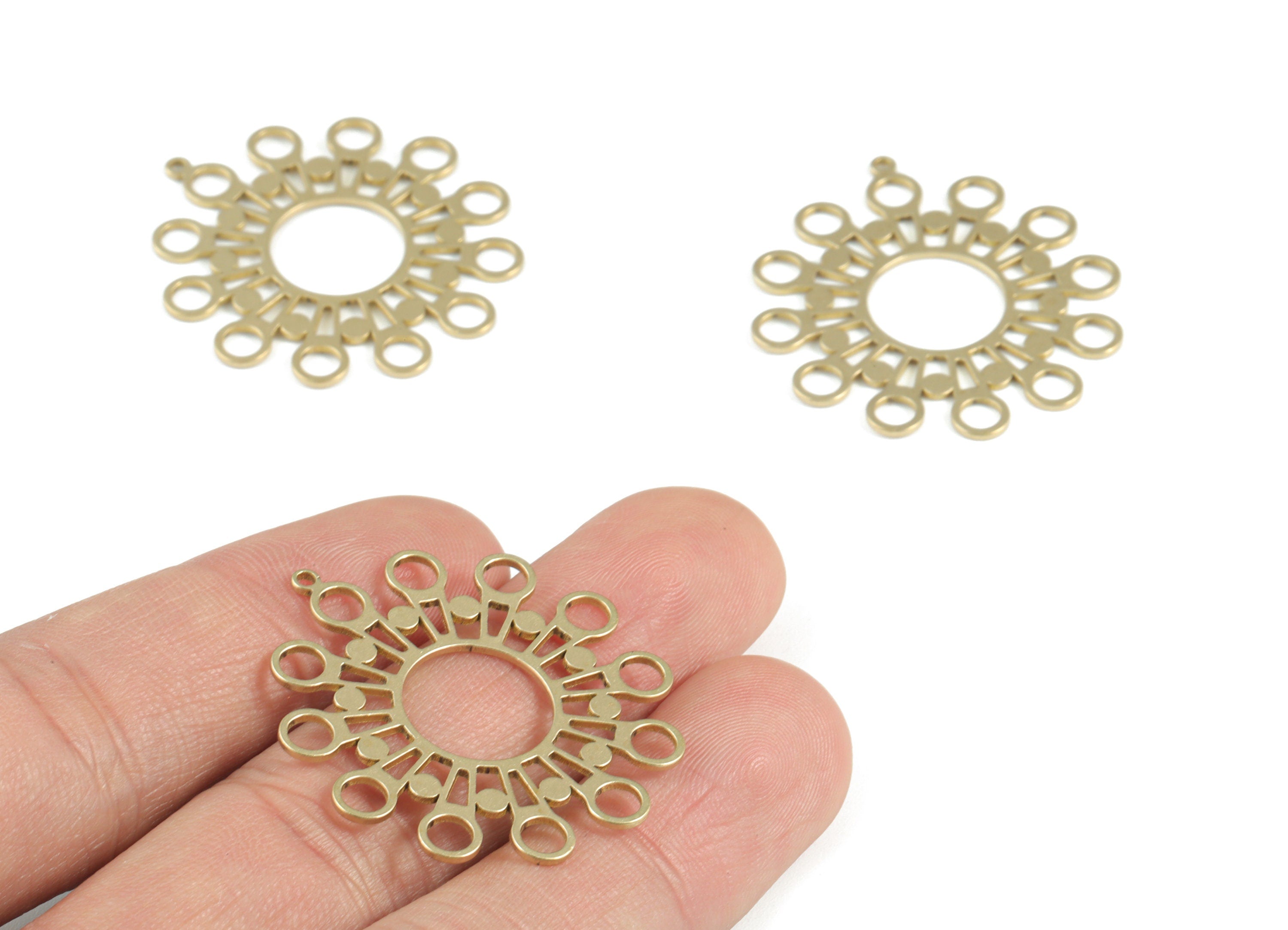 Brass Round Pendant - Raw Brass Circle Earring Charms - Earrings Finding - Jewelry Supplies - 35.04x31.8x1.04mm - PPM3745 - DOMEDBAZAAR