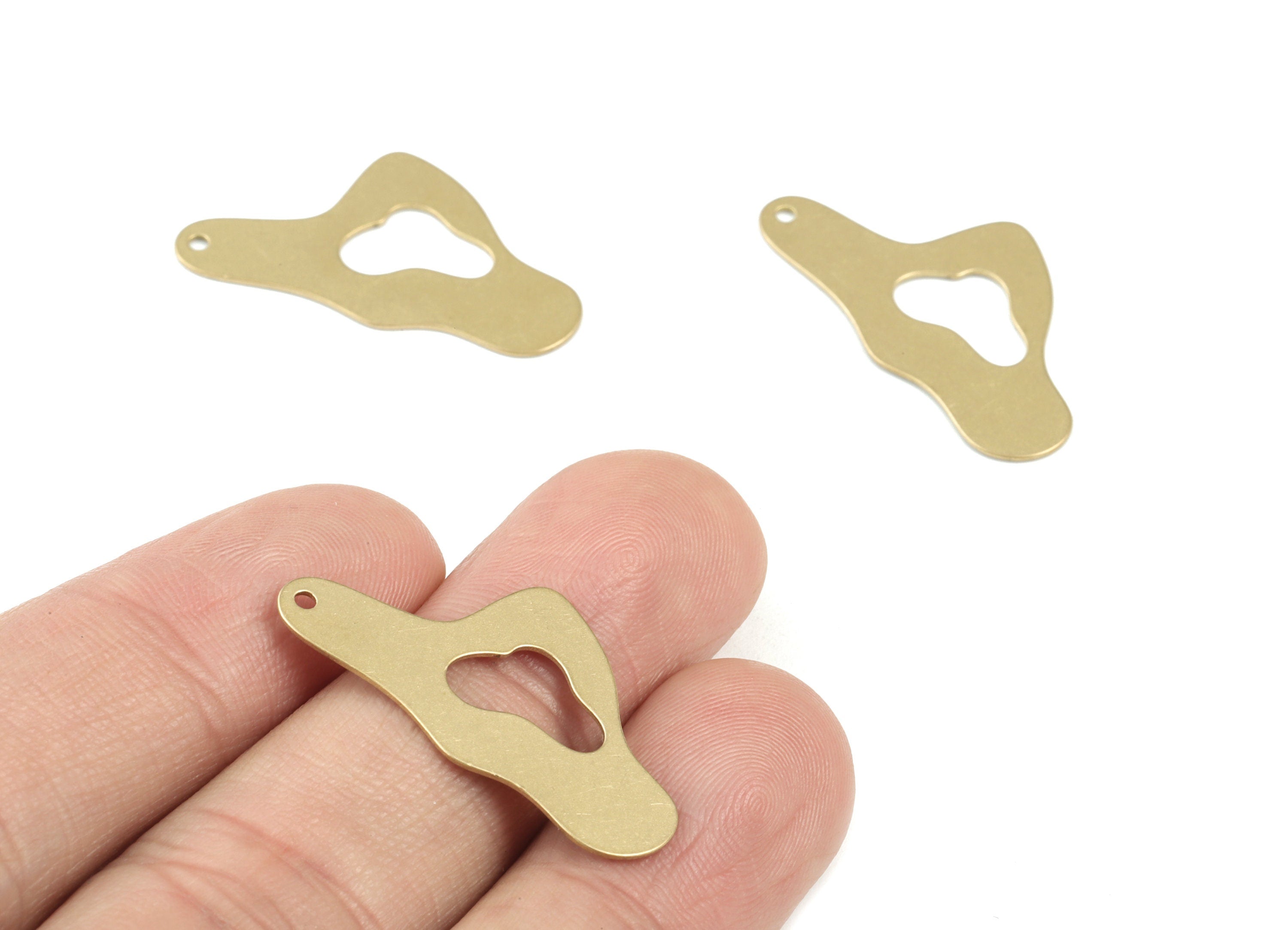 Personalized stamping blank - Brass Cloud Earring Charms - Raw Brass Cloud Pendant - Jewelry Making Supplies - 30x16x0.6mm - PPM3495 - DOMEDBAZAAR