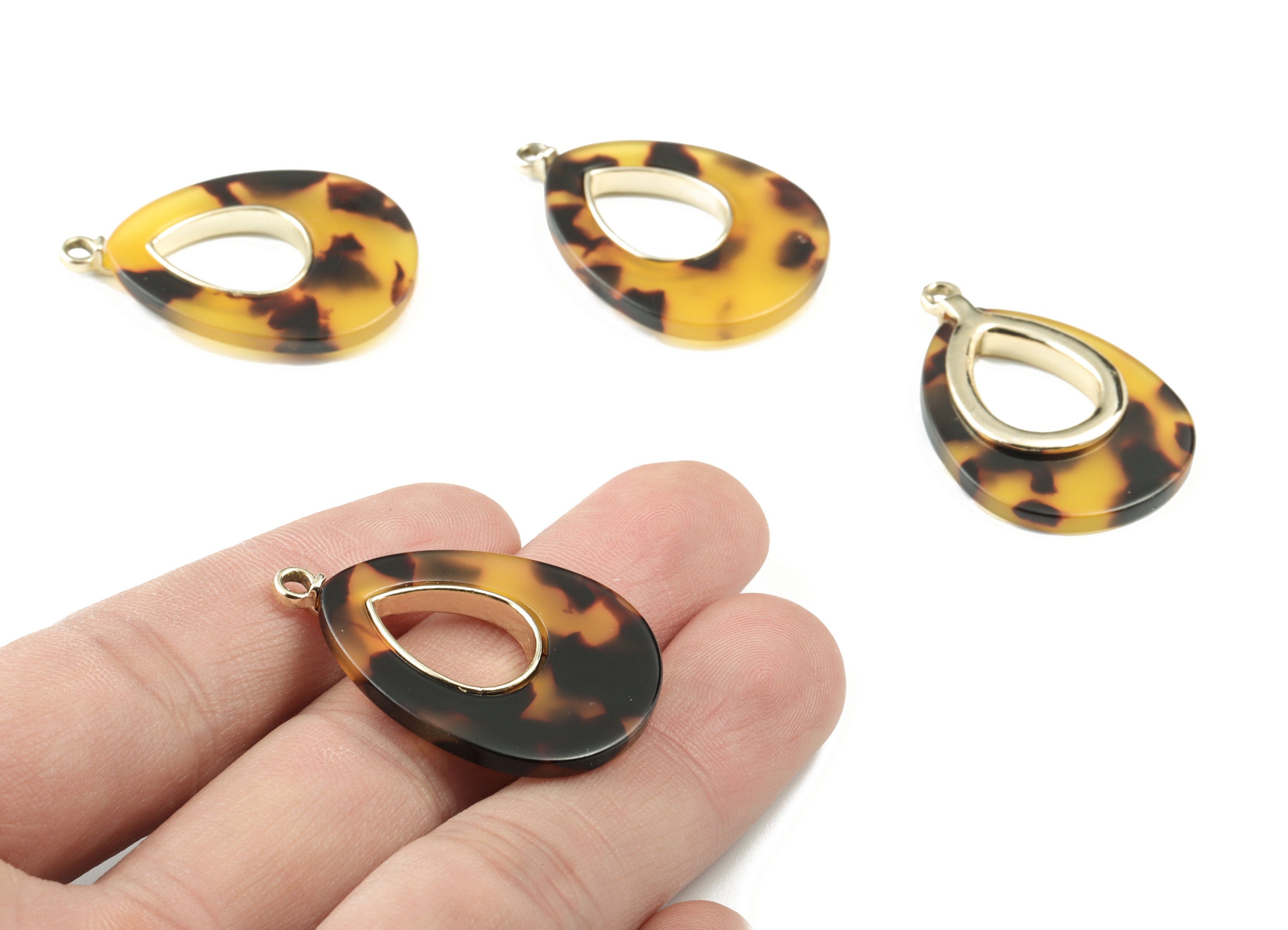 Acetate Alloy Drop Earring Charm - Matte Gold Alloy Frame Tortoise Shell Charms - Tortoise Shell Drop Pendant - 35x24x3.98mm - AC1182-A02G - DOMEDBAZAAR