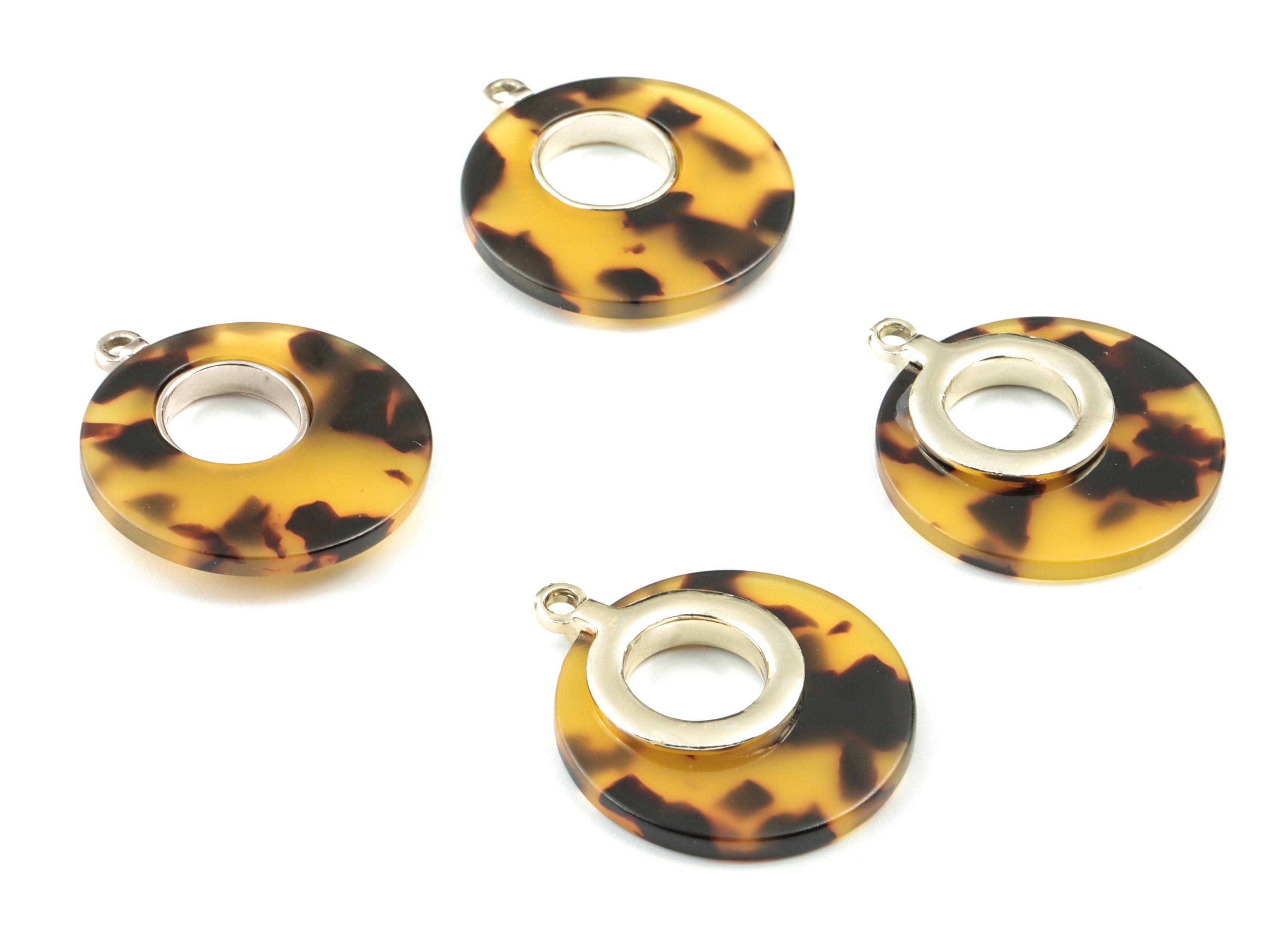 Acetate Alloy Round Earring Charm - Gold Alloy Tortoise Shell Charms - Tortoise Shell Circle Pendant - 33.15x28.74x4.5mm - AC1186-A02G - DOMEDBAZAAR