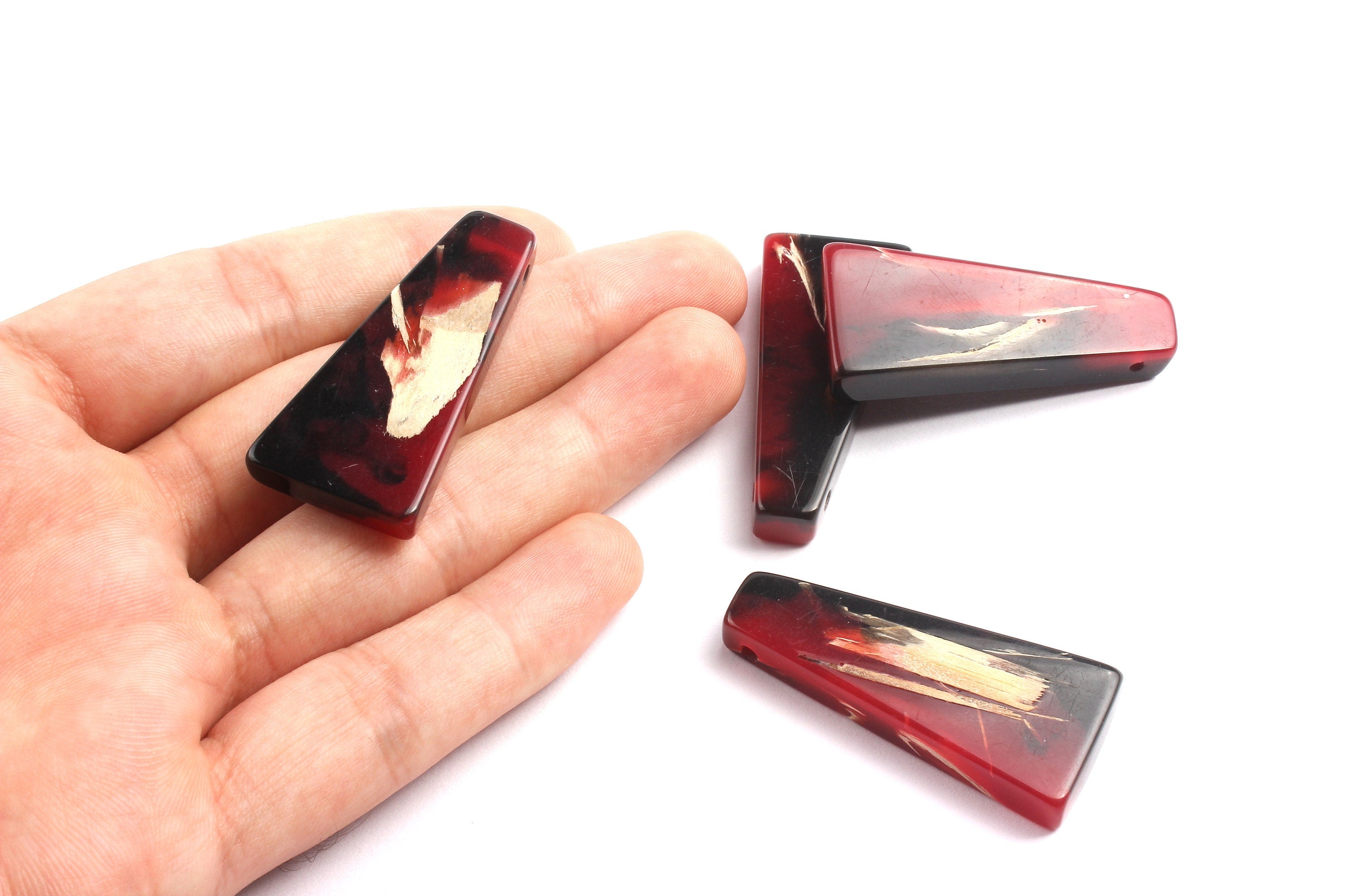 Epoxy Oak Bark Wood Pendant - Oak Bark Epoxy - Black and Red Mix Epoxy Pendant -46.1x21.6x6.76mm - BB1041C - DOMEDBAZAAR