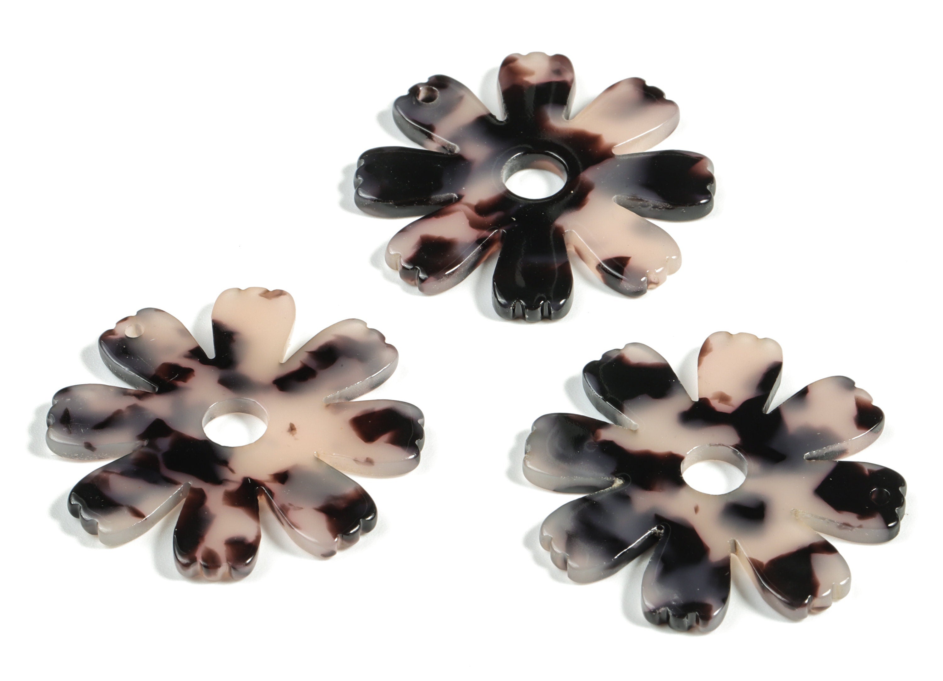 Acetate Acrylic Earring Charms - Blonde Tortoise Shell Pendant - 1 Hole - Earring Findings - Color Code: A06 - 34.73x33.57x2.57mm - AC1331E - DOMEDBAZAAR