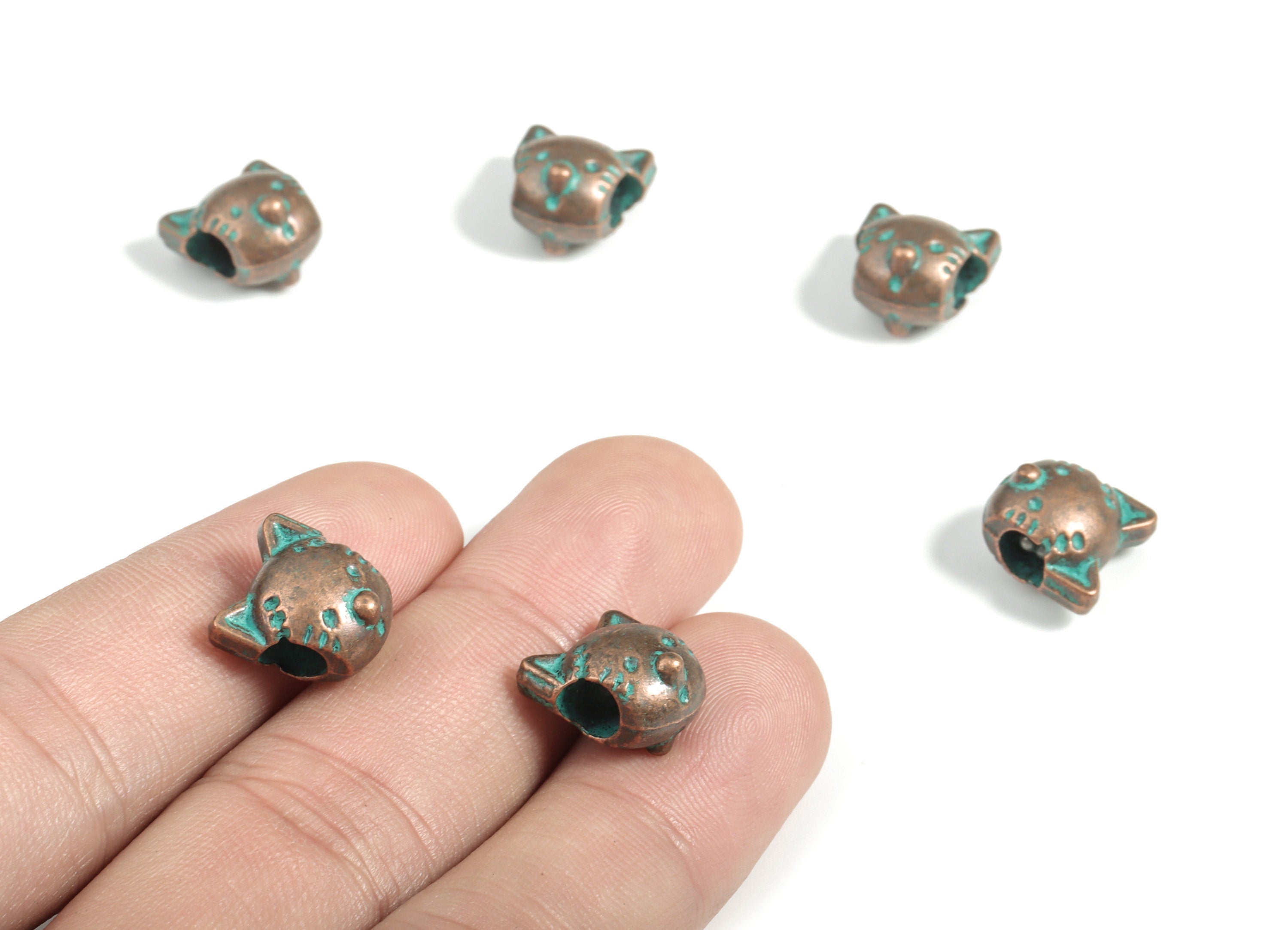 Faux Patina Beads - Cat Alloy Charms - Antique Bronze Tone - Zinc Alloy - Zinc Alloy Beads - Jewelry Supplies - 12mm x 8mm - ZZ1118 - DOMEDBAZAAR