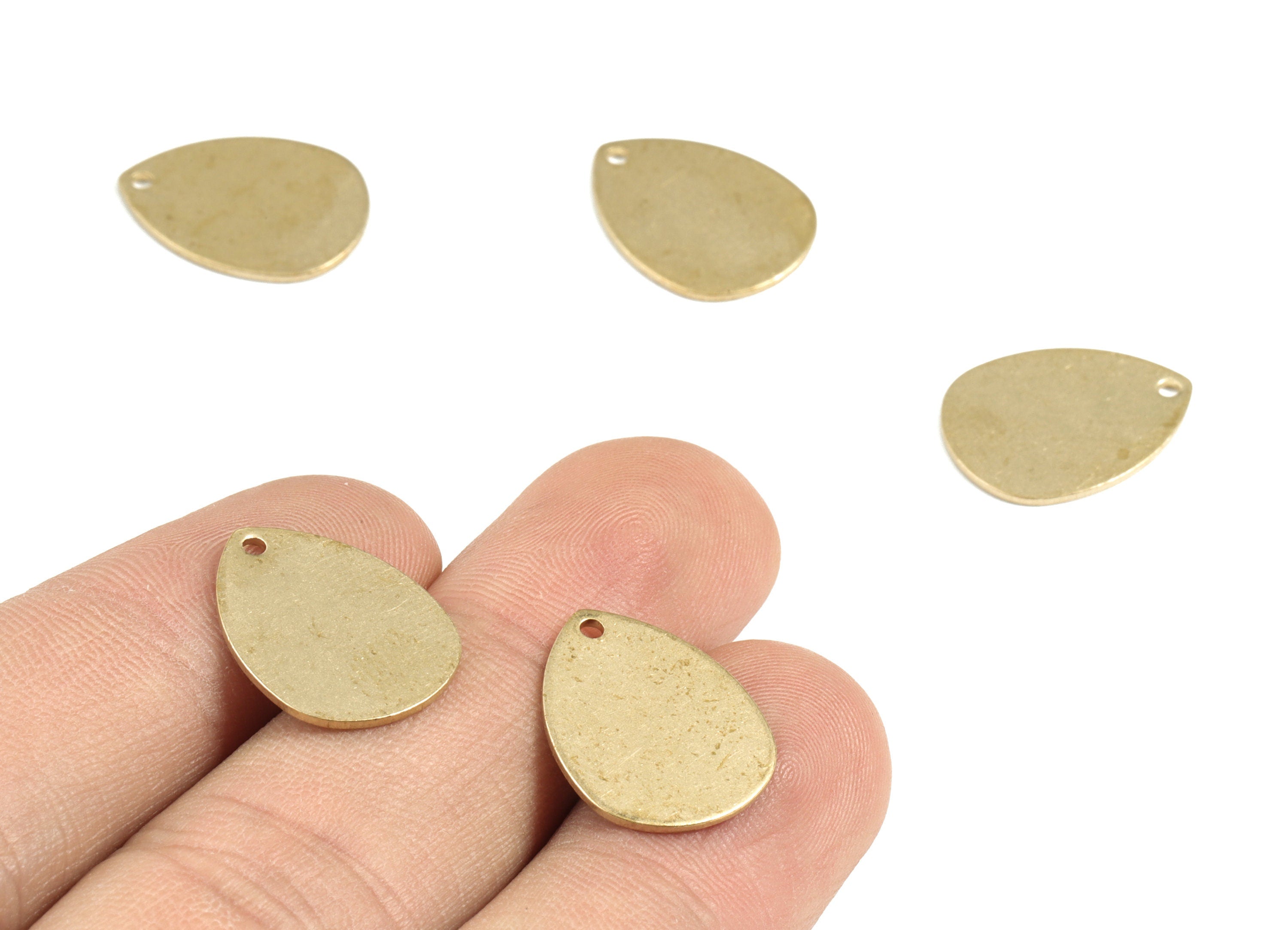Personalized stamping blank - Brass Drop Earring Charms - Raw Brass Drop Pendant - Earring Findings  - 17.64x13.49x0.76mm - PP3677 - DOMEDBAZAAR