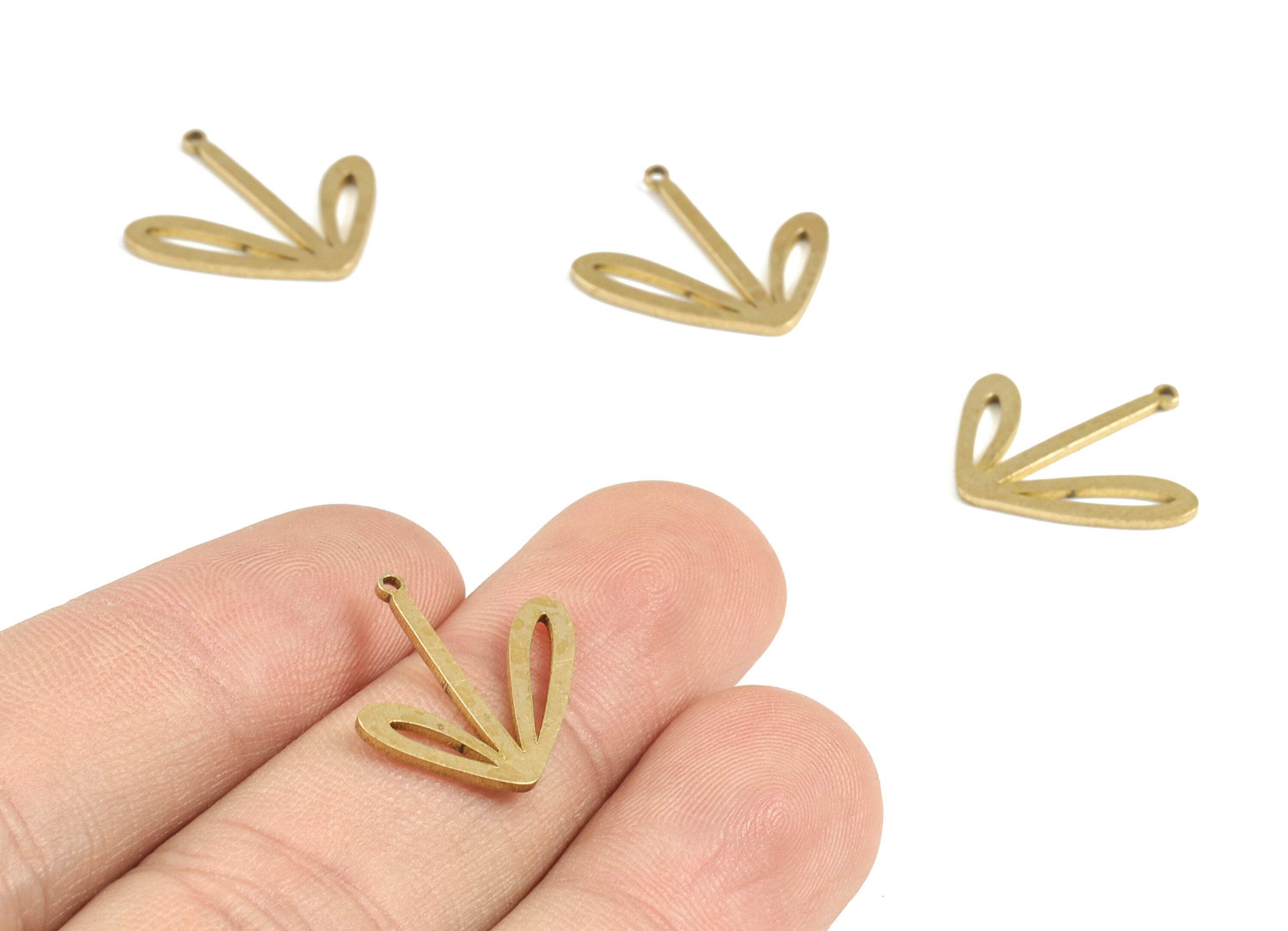 Brass Leaf Earring Charms - Raw Brass Leaf Pendant - Earring Findings - Jewelry Supplies - 18.4x19.03x0.93mm - PP3698 - DOMEDBAZAAR