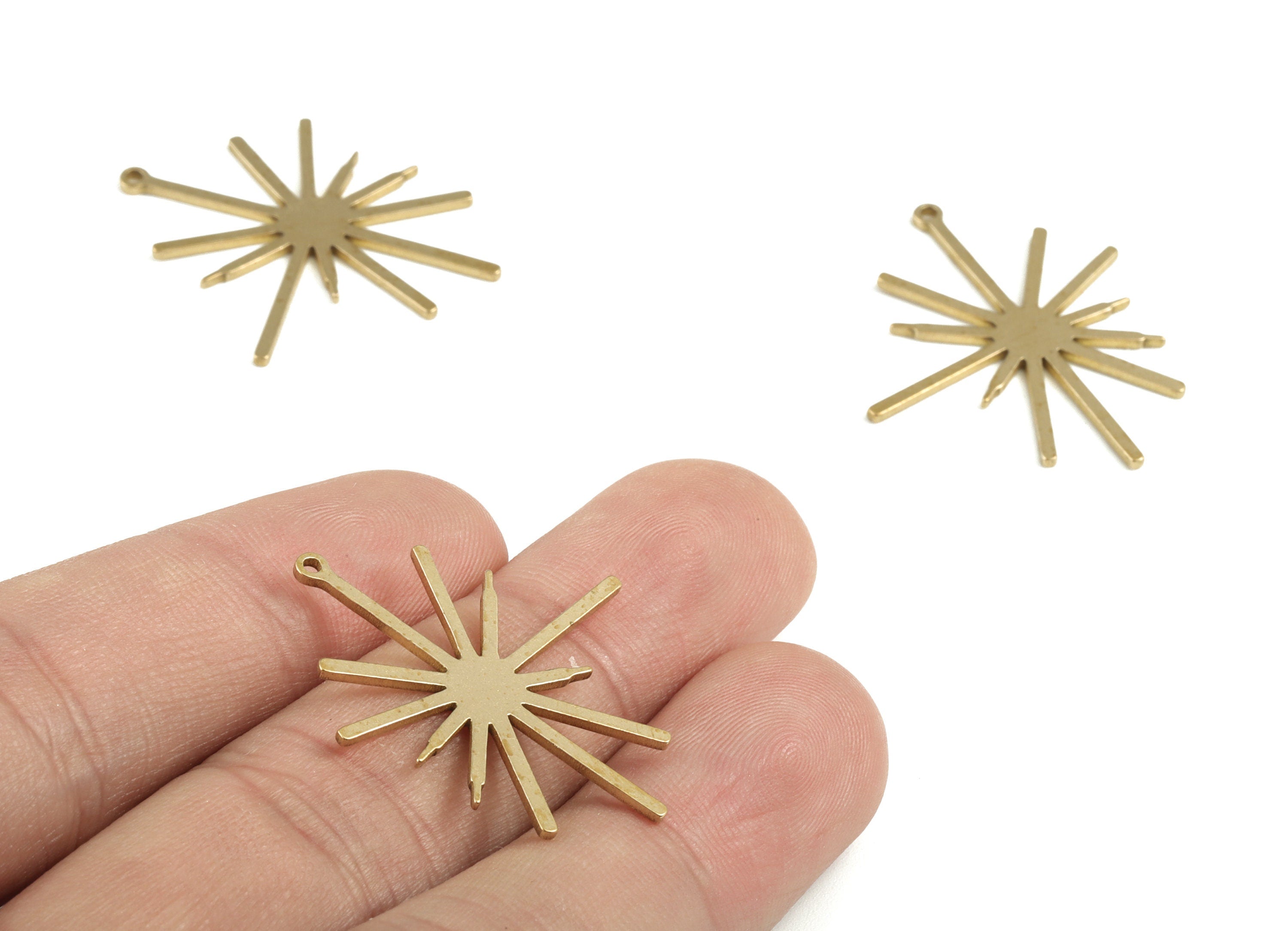 Brass Sun Earring Charms - Raw Brass Sun Pendant - Earring Findings - Jewelry Supplies - 31.57x27.11x0.92mm - PP3717 - DOMEDBAZAAR