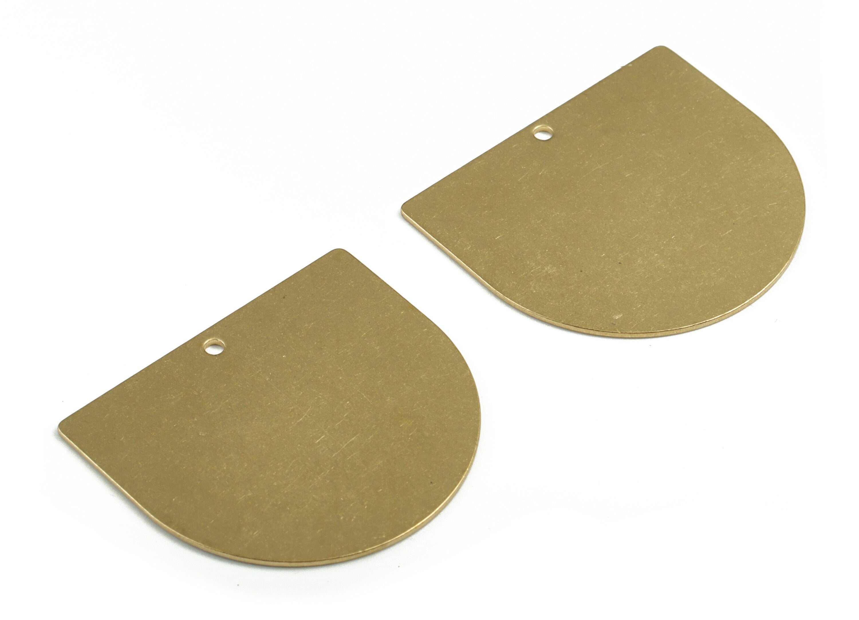 Personalized stamping blank - Brass D Earring Charms - Raw Brass D Pendant - Earring Findings  - 33.4x29.28x0.9mm - PP3683 - DOMEDBAZAAR