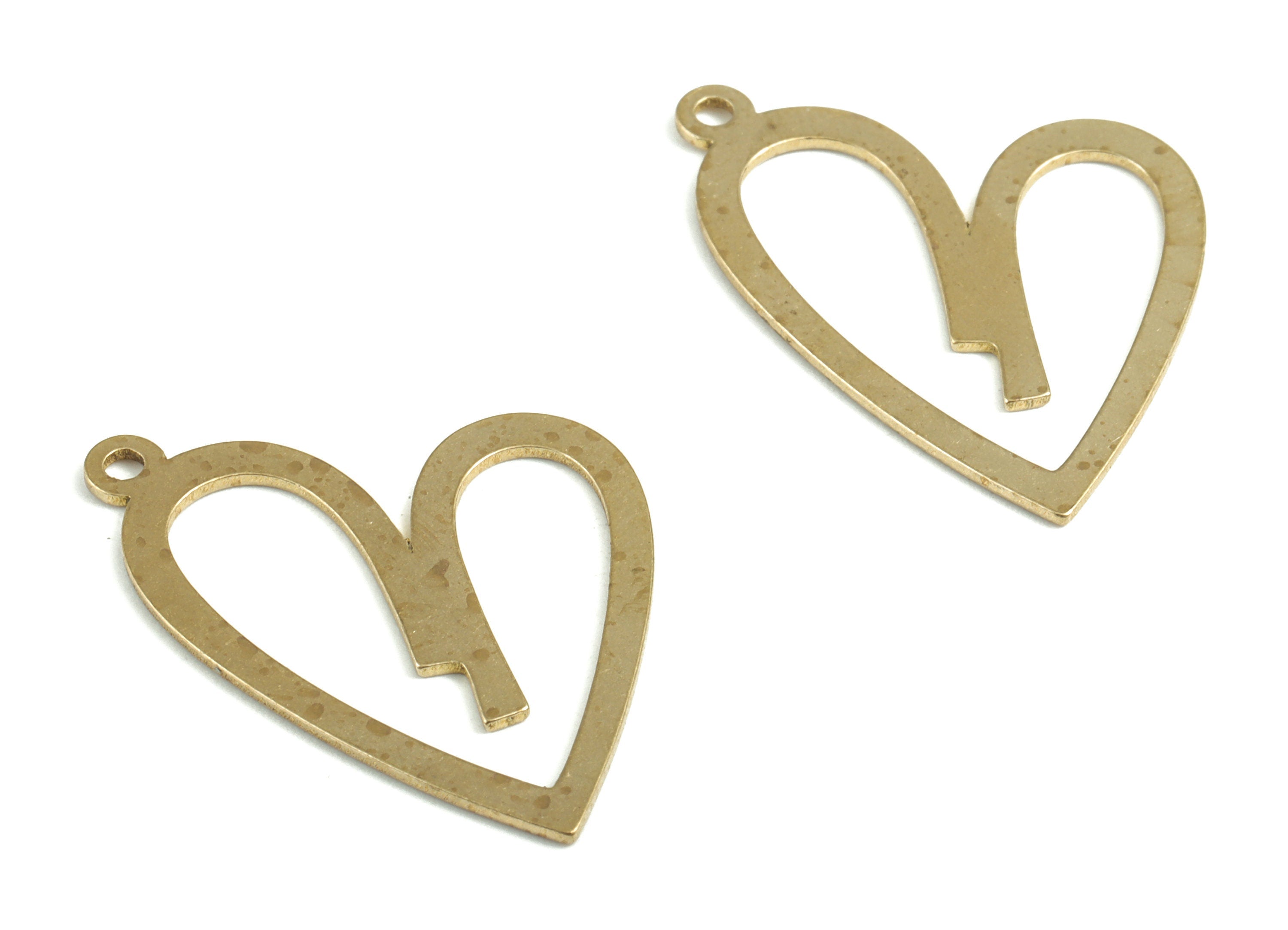 Brass Heart Earring Charms - Raw Brass Heart Pendant - Jewelry Making Supplies - 30.41x22.69x0.76mm - PP3733 - DOMEDBAZAAR