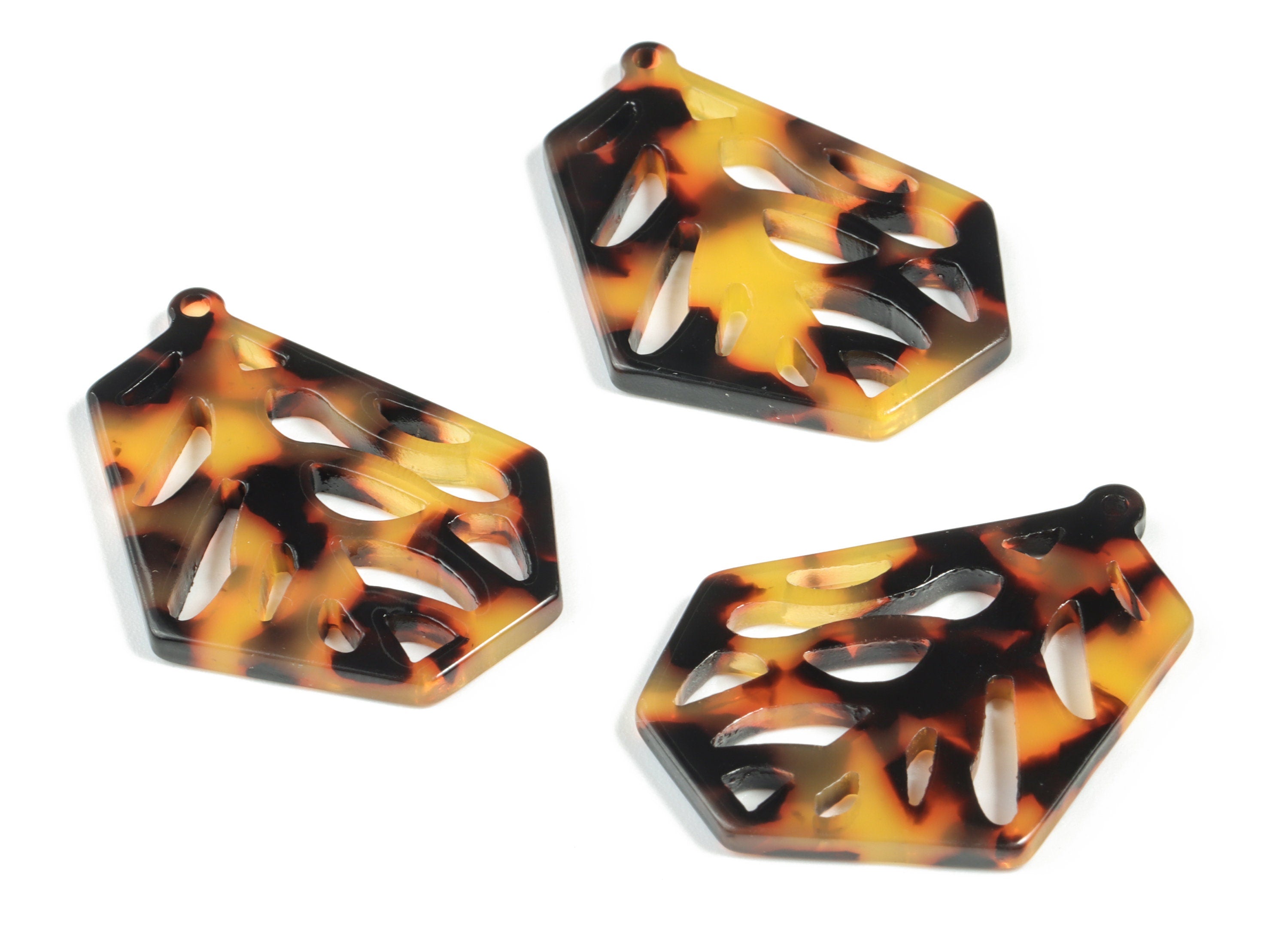 Acetate Branches Earring Charms - Acetate Branches Pendant - Tortoise Shell Earring - Color Code:A01 - 35.48x27.31x2.7mm - AC2193-A01 - DOMEDBAZAAR