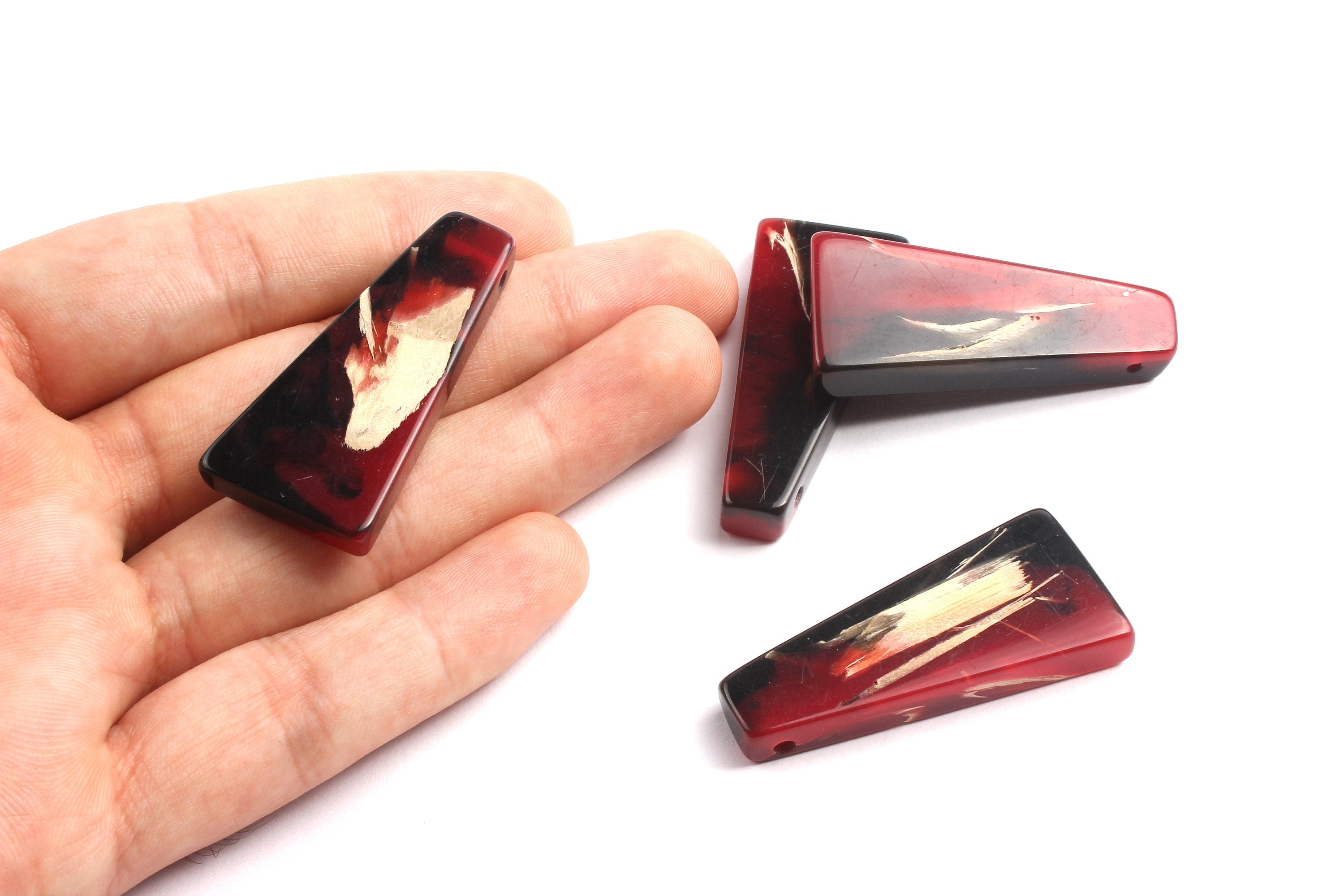 Epoxy Oak Bark Wood Pendant - Oak Bark Epoxy - Black and Red Mix Epoxy Pendant -46.1x21.6x6.76mm - BB1041C - DOMEDBAZAAR