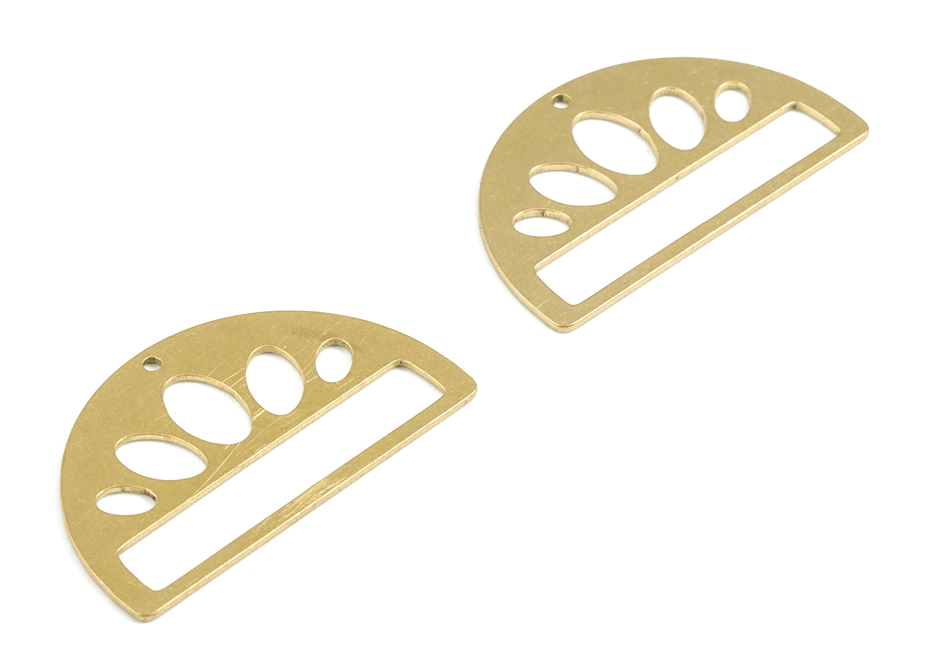 HALF MOON Earring Connector - Raw Brass Semi Circle Charm - Pendant Findings - DIY Jewelry Making Supplies - 34.97X20.66X0.76 mm - PPM3065 - DOMEDBAZAAR