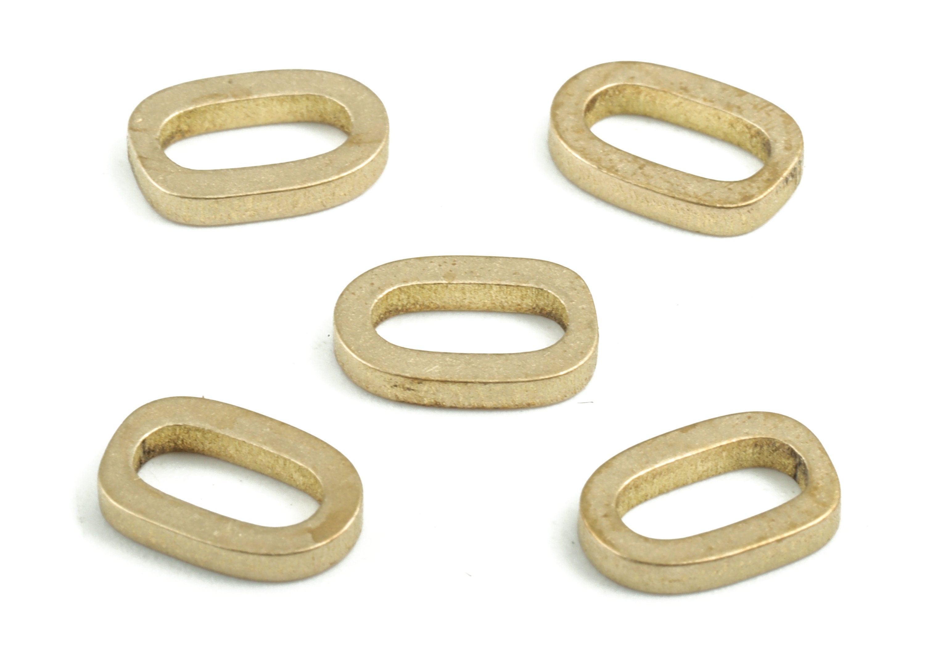 Brass Oval Earring Charms - Raw Brass Oval Pendant - Earring Findings - DIY Jewelry Supplies - 9.4x6.35x1.46mm - PP3744 - DOMEDBAZAAR