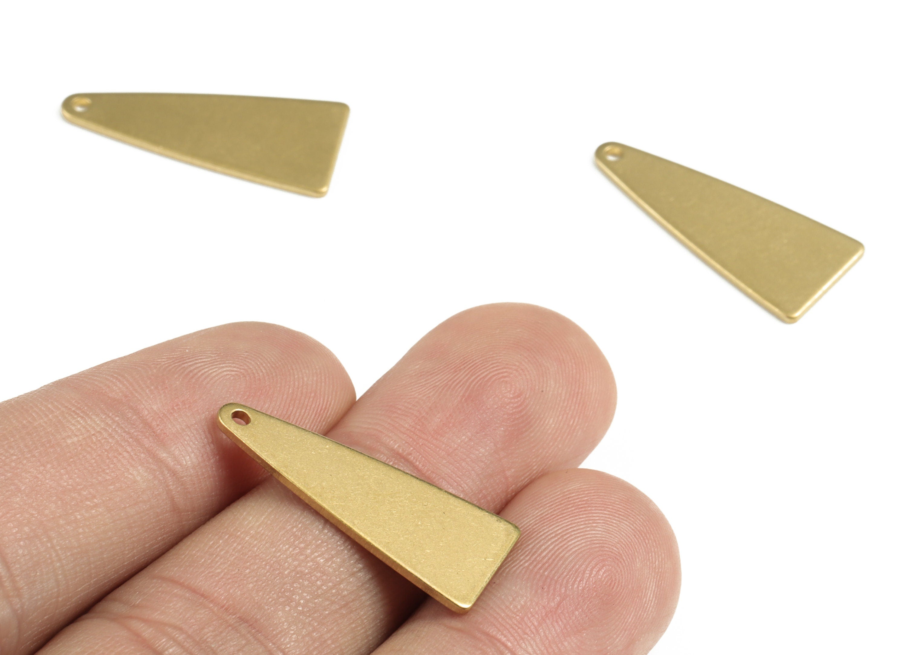 Personalized stamping blank - Brass Triangle Earring Charms - Raw Brass Triangle Pendant - Earring Findings - 24.93x10.94x0.97mm - PP3671 - DOMEDBAZAAR