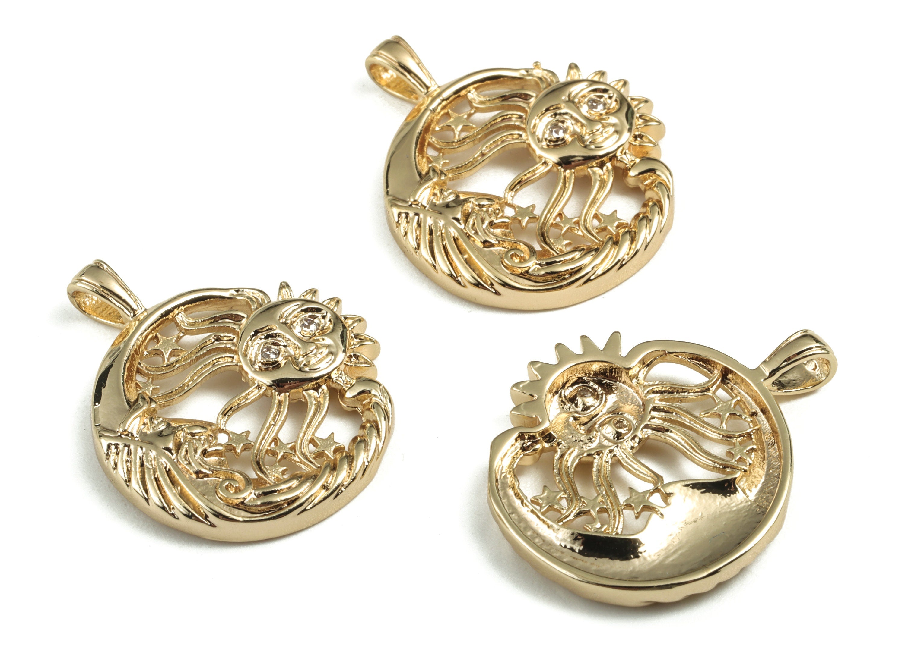 Brass Smiley Face Sun Star Earring Charms With Zircon - Gold Round Pendant - 18K Real Gold Plated Brass - 24.89x20.28x2.97mm - RGP2762 - DOMEDBAZAAR