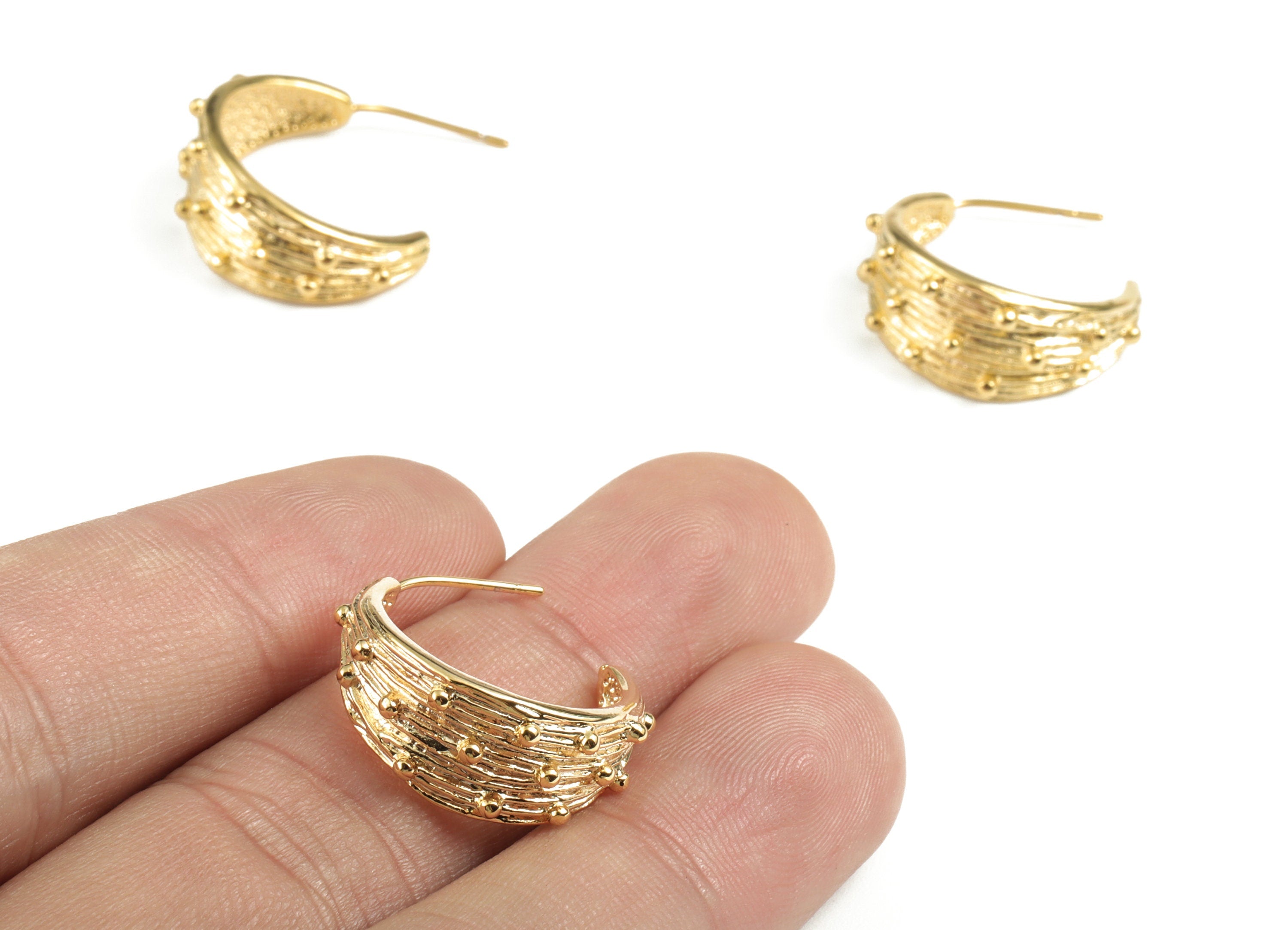 Brass C Earring Stud - Gold C Earring Stud - 18K Real Gold Plated - 316 Stainless Steel - 20.86x9.11x2.57mm - RGP2775 - DOMEDBAZAAR