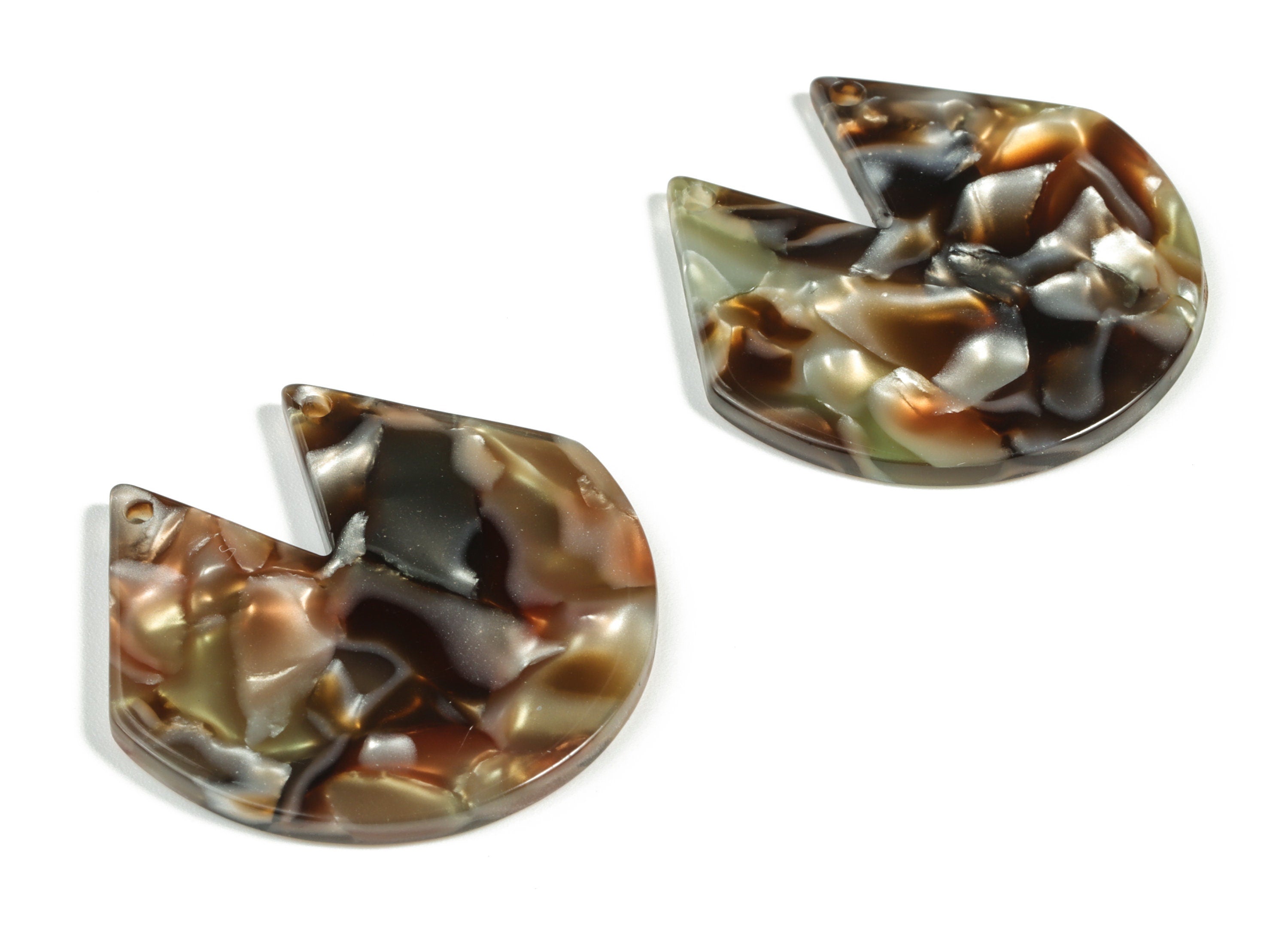 Acetate V Earring Connector - Acetate Semi circle Charms - 2 Holes - Jewelry Supplies - Color Code:A543 - 34.18x34.64x2.52mm - AC2180-A543 - DOMEDBAZAAR