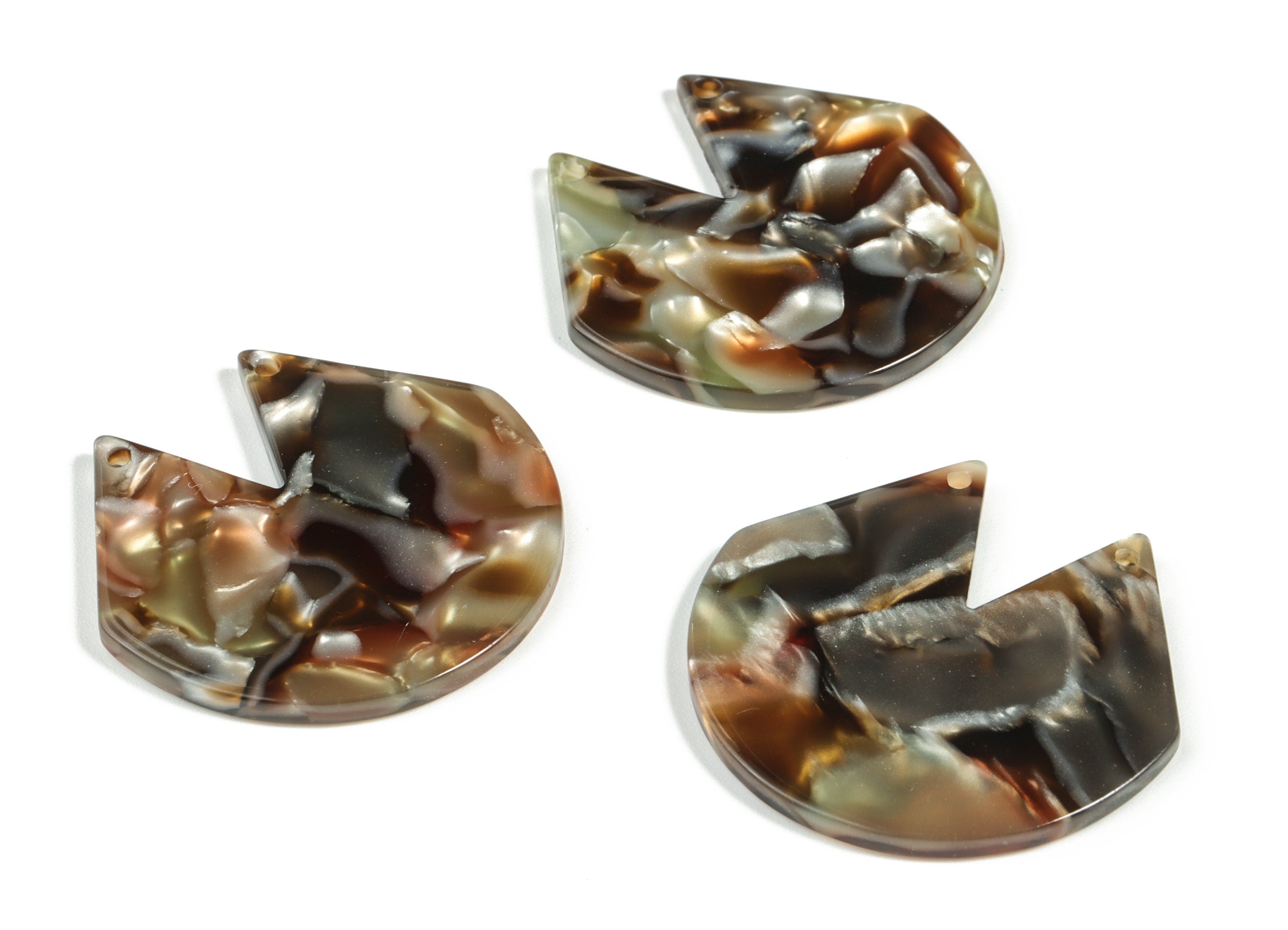 Acetate V Earring Connector - Acetate Semi circle Charms - 2 Holes - Jewelry Supplies - Color Code:A543 - 34.18x34.64x2.52mm - AC2180-A543 - DOMEDBAZAAR