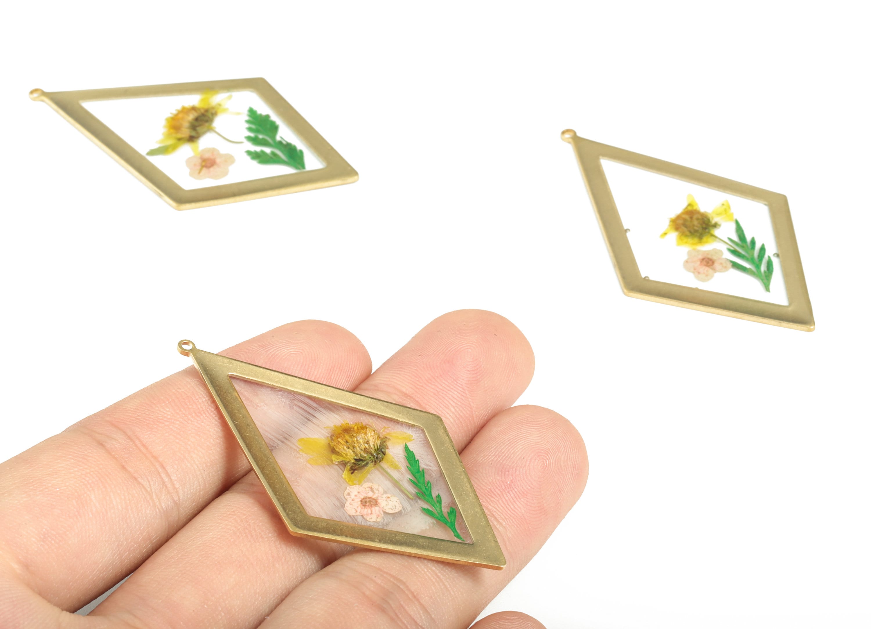 Resin Diamond Earring Charms - Resin Real Flower Pendant - Raw Brass Charm - Jewelry Making Supplies - 55.24x31.81x1.49mm - RC1152 - DOMEDBAZAAR