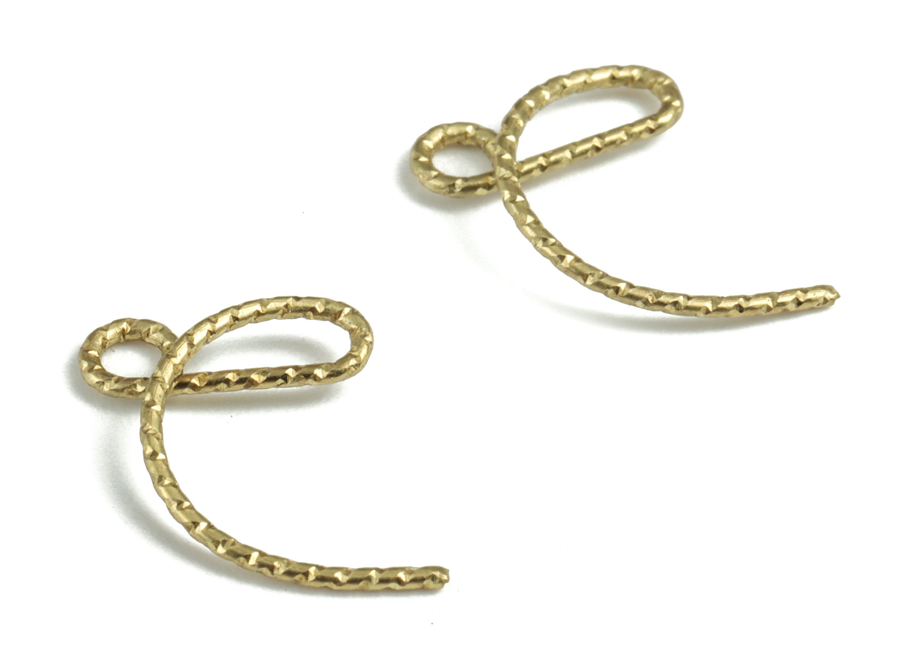 Brass C Letter Pendant - Raw Brass Wave Letter C Charms - Brass Wire - Jewelry Making Supplies - 10.38x8.57x0.66mm - PP3639C - DOMEDBAZAAR