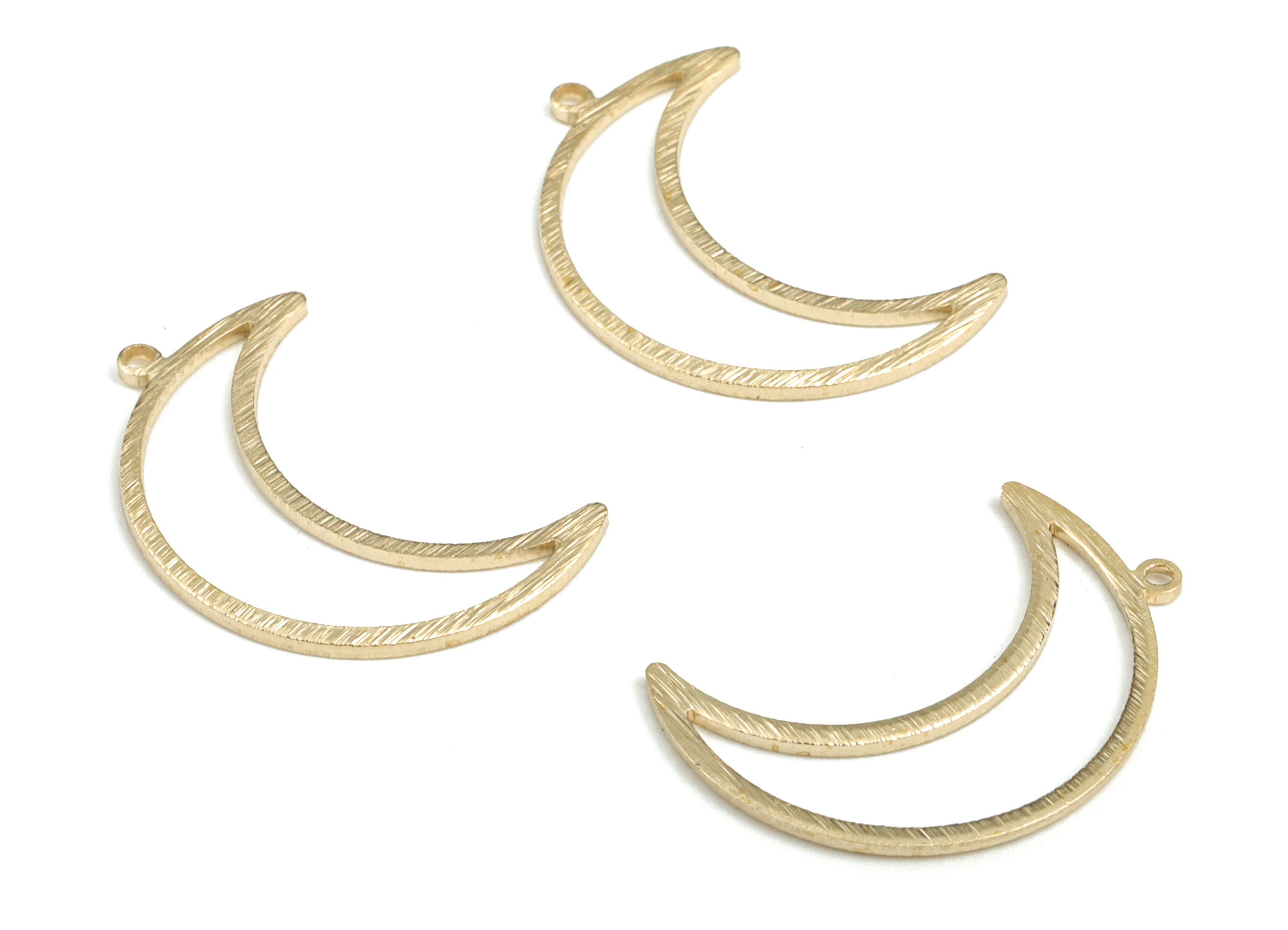 Brass Textured Crescent Earring Charms - Raw Brass Moon Pendant - Earring Findings - Jewelry Supplies - 25.29x17.46x1.01mm - PP3785 - DOMEDBAZAAR