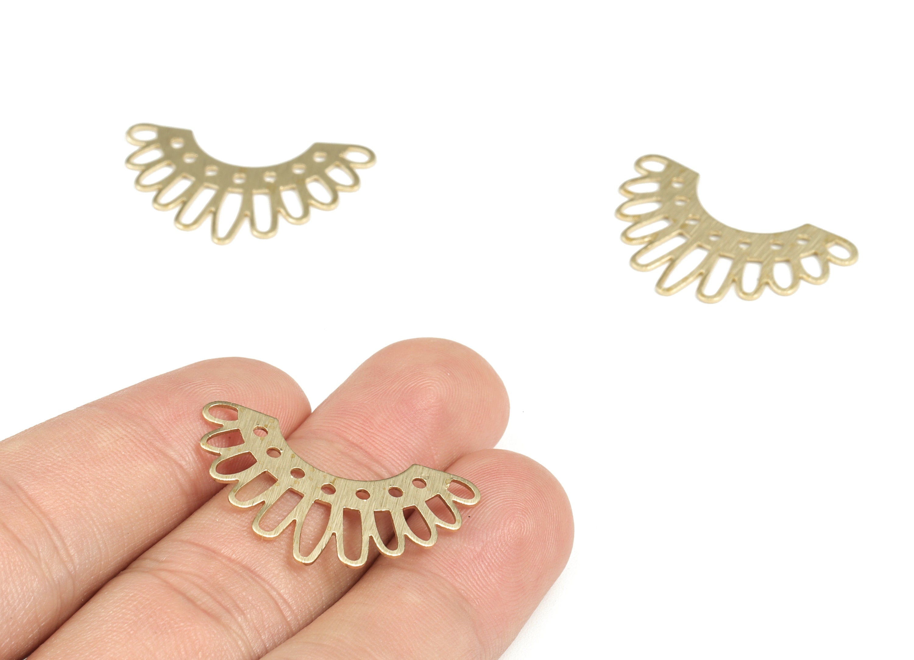 Brass Textured Crown Earring Connector - Raw Brass U Earring Charms - Earring Finding - Jewelry Making Supplies - 29.96x18.77x0.6mm - PP3834 - DOMEDBAZAAR