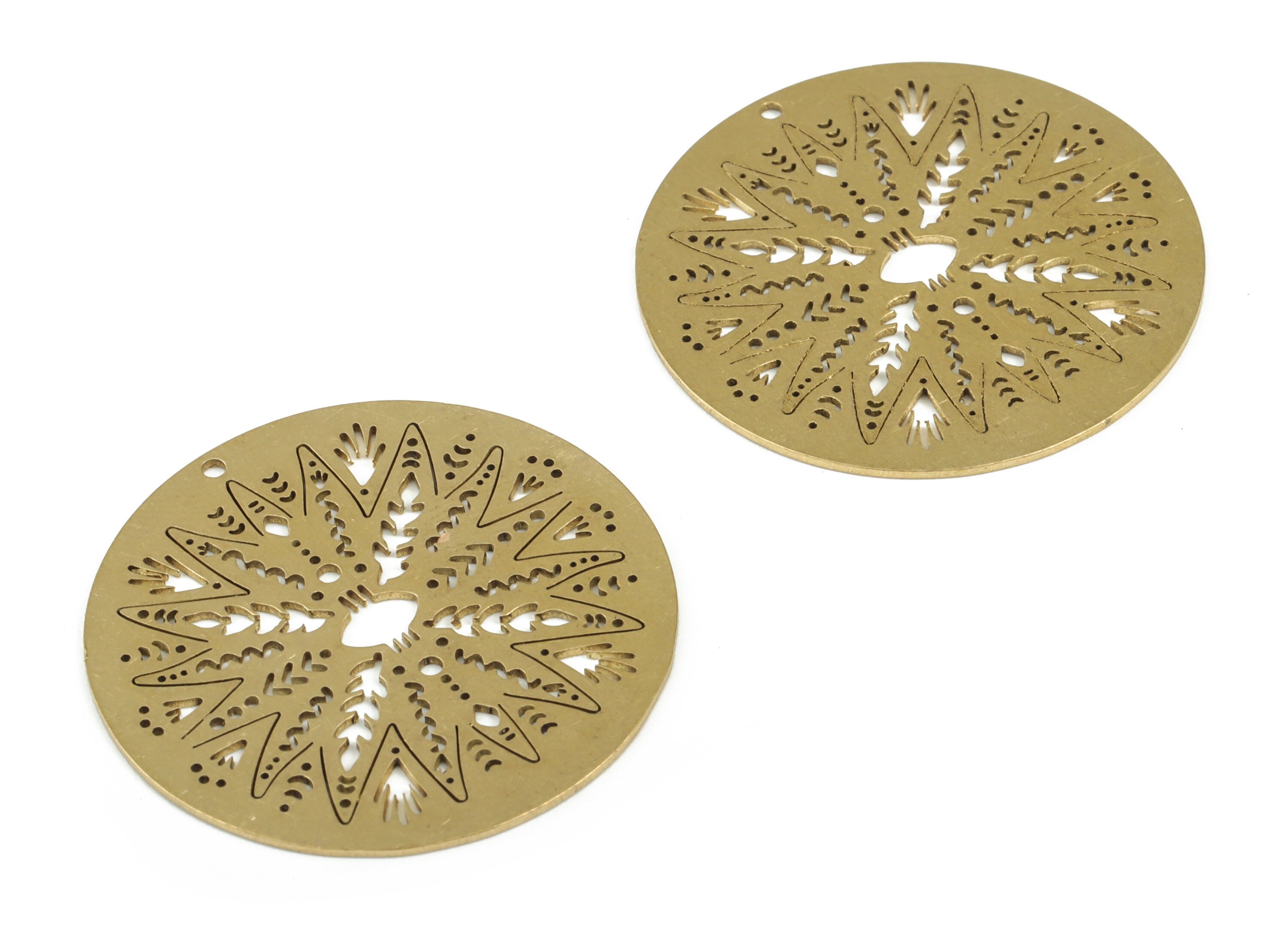 Brass Round Snowflake Earring Charms - Raw Brass Circle Snowflake Pendant - Jewelry Making Supplies - 34.97x34.97x0.9mm - PP3951 - DOMEDBAZAAR