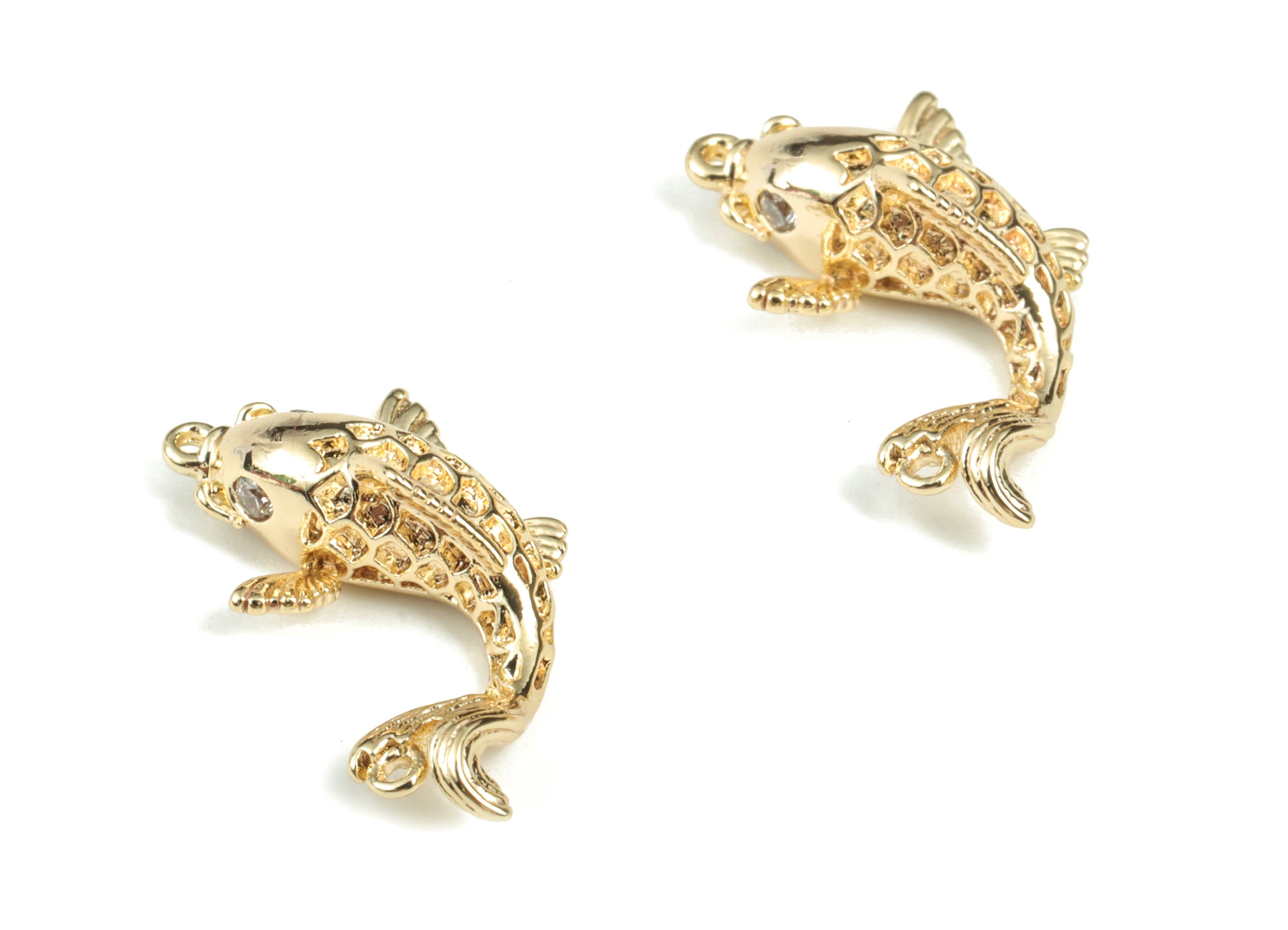 Brass Fish Earring Connector With Zircons - 18K Real Gold Plated Fish Charms – Fish Bracelet Charm – 18.45x10.27x4.93mm – RGP2846 - DOMEDBAZAAR