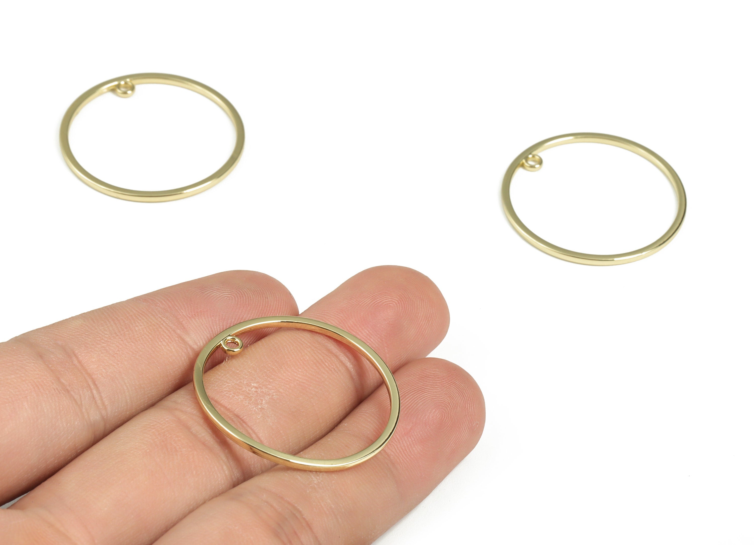 Alloy Round Earring Charms - Alloy Circle Pendant - Gold Tone Plated Alloy - Jewelry Making Supplies - 30.27x30.27x1.4mm - ZZ1964 - DOMEDBAZAAR