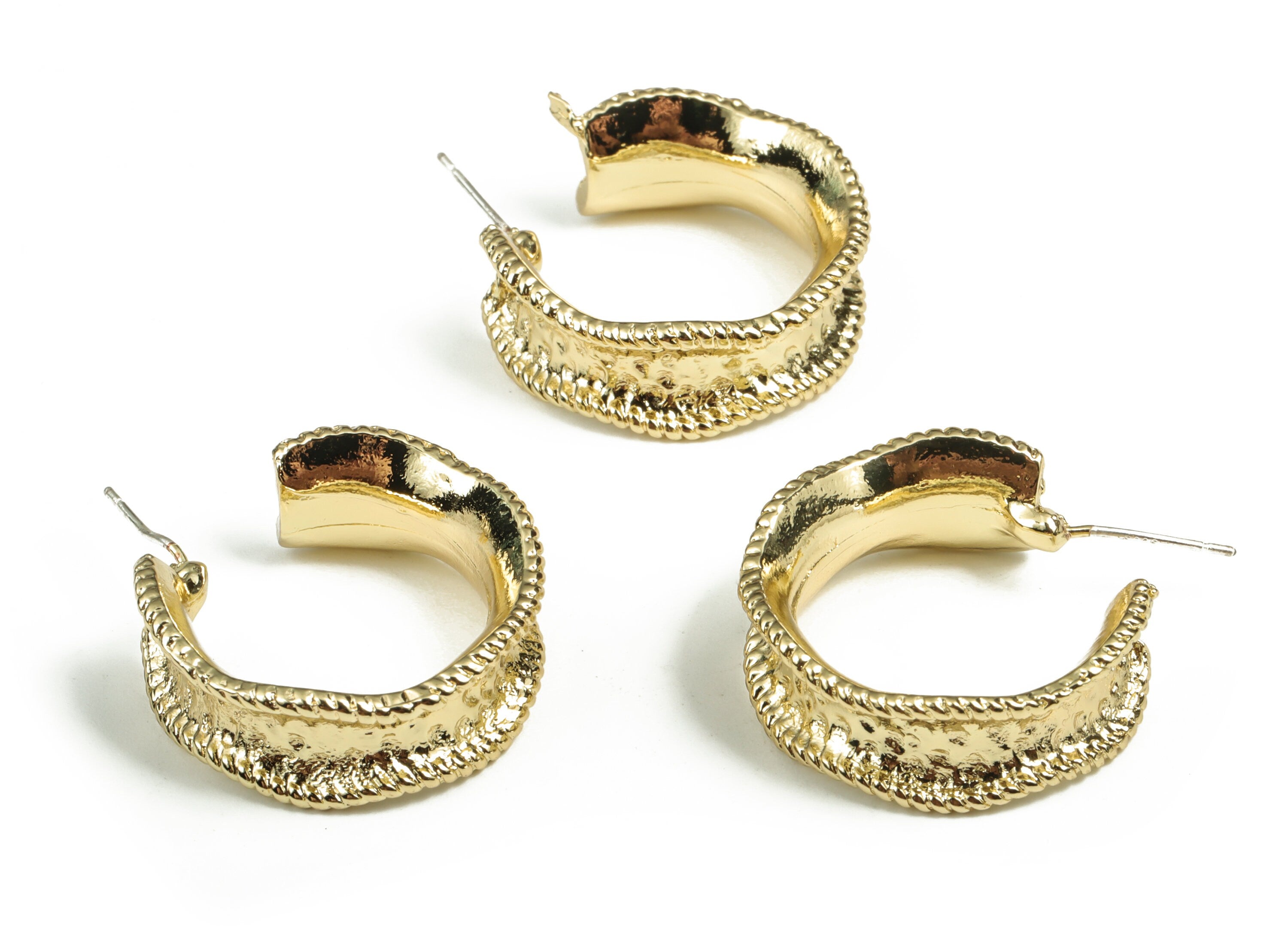 Alloy Hammered C Earring Stud - Zinc Alloy C Earring Post - Silver Stud - Gold Tone Plated - Jewelry Supplies - 24.63x21.23x3.73mm - ZZ1794 - DOMEDBAZAAR
