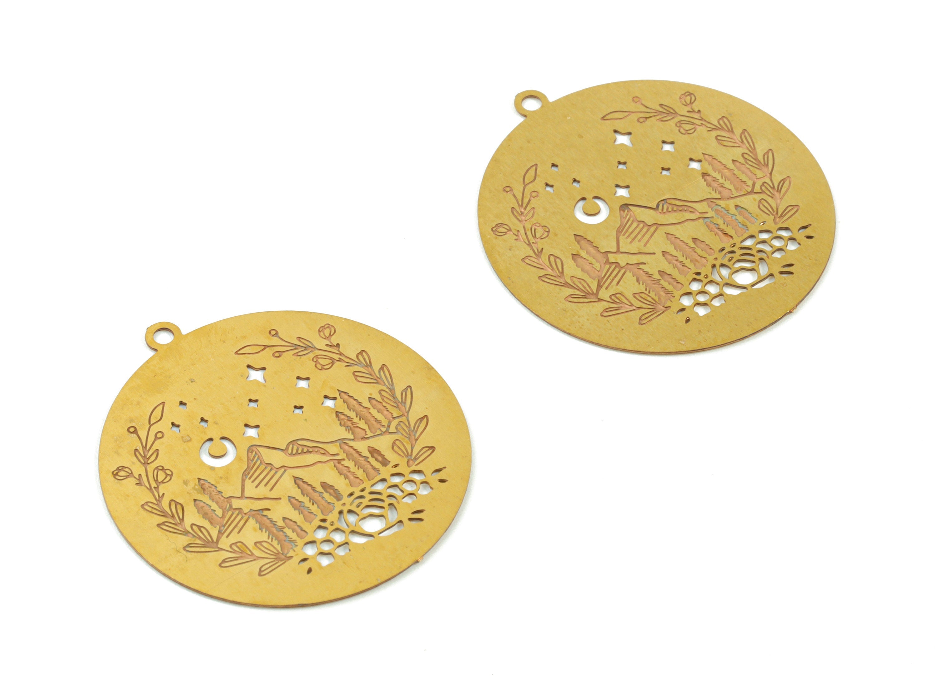 Brass Round Mountain Earring Charms - Raw Brass Village Circle Pendant - Earring Findings - Jewelry Supplies - 26.07x23.89x0.3mm - JJB6110 - DOMEDBAZAAR