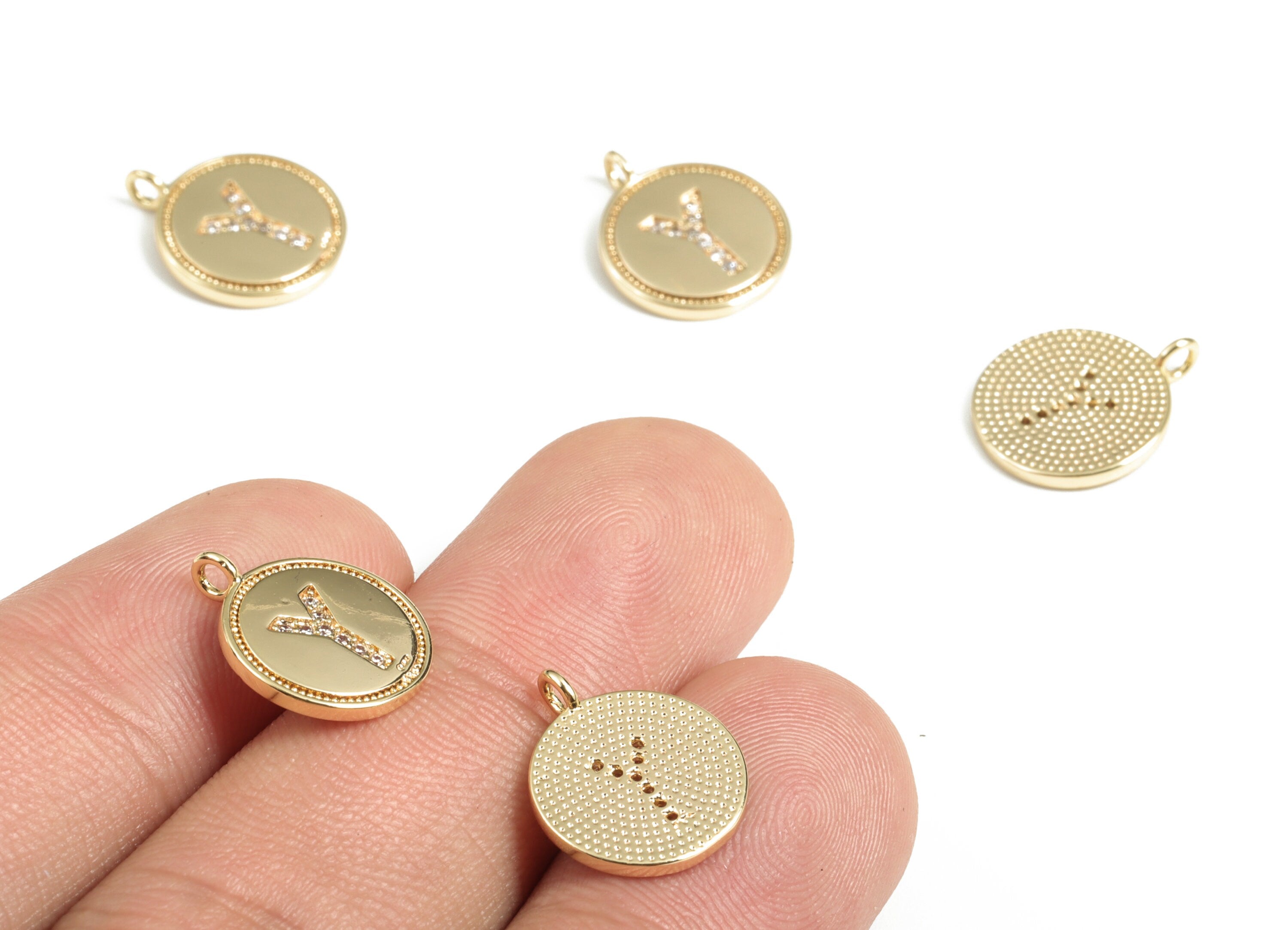 Brass Round Letter Y Charm – Initial Y Gold Round Pendant – 18k Real Gold Plated Brass Earring Charms – 14.72x11.88x1.39mm - RGP2853Y - DOMEDBAZAAR