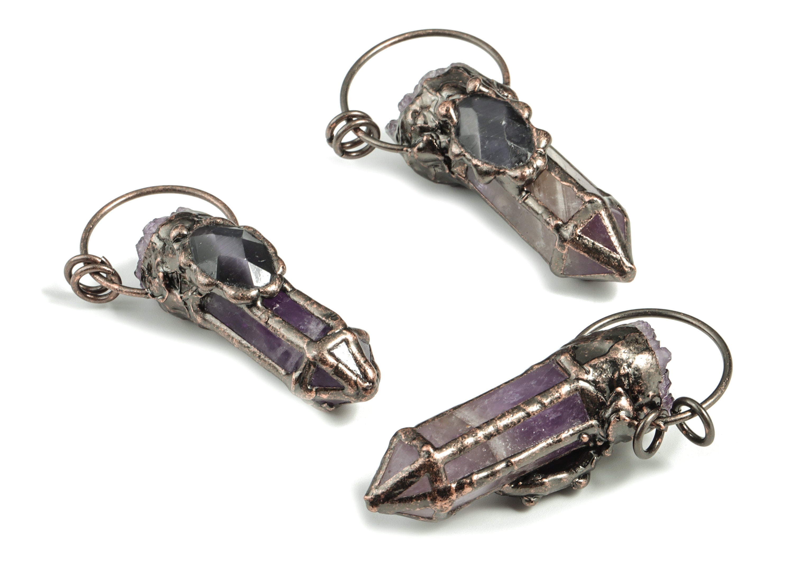 Amethyst Cat&#39;s Eyestone Charm – Amethyst Bullet Pendant – DIY Jewelry Making Supplies - Average Size Charms - 70.51x29.3x21.15 - NS1323 - DOMEDBAZAAR