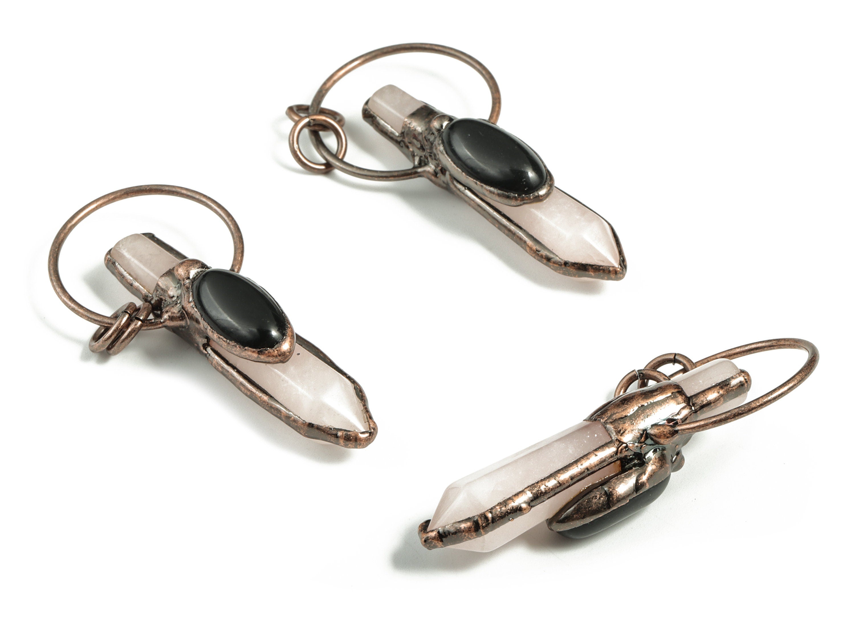 Rose Quartz With Black Onyx Eye Charms - Pink Crystal Bullet Pendant – Jewelry Supplies –  Average Size Charms - 61.97x28.32x14.4mm - NS1326 - DOMEDBAZAAR